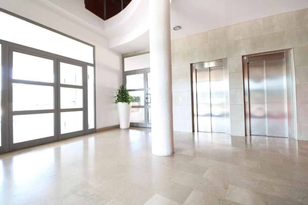 Espectacular vivienda con piscina climatizada