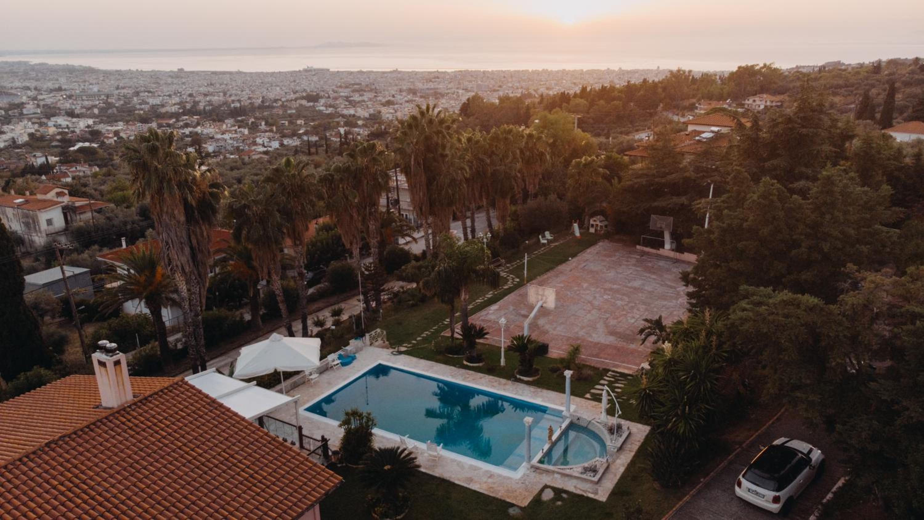 Crystal Villa Patras