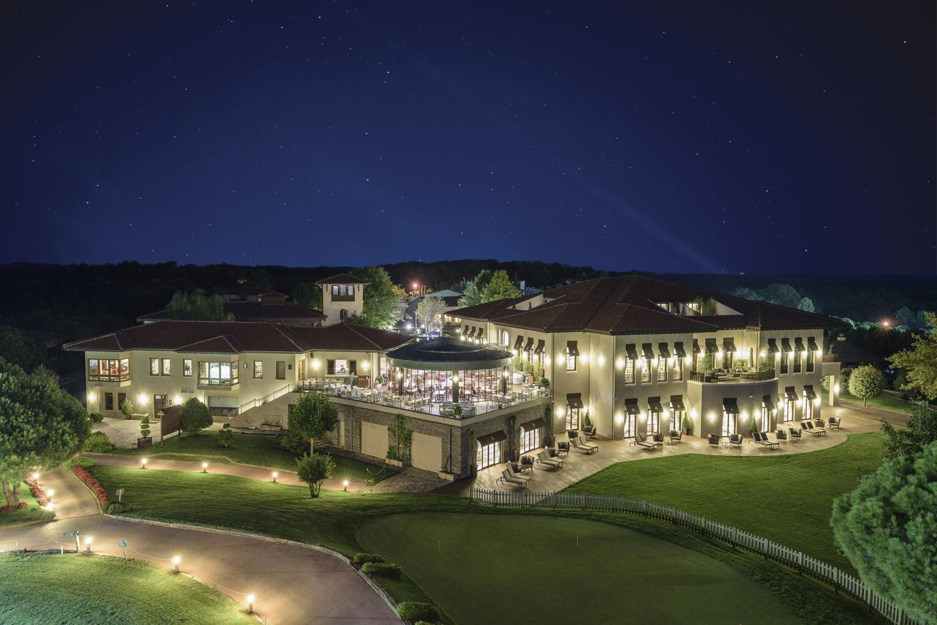 Kemer Country Otel İstanbul - Image 44