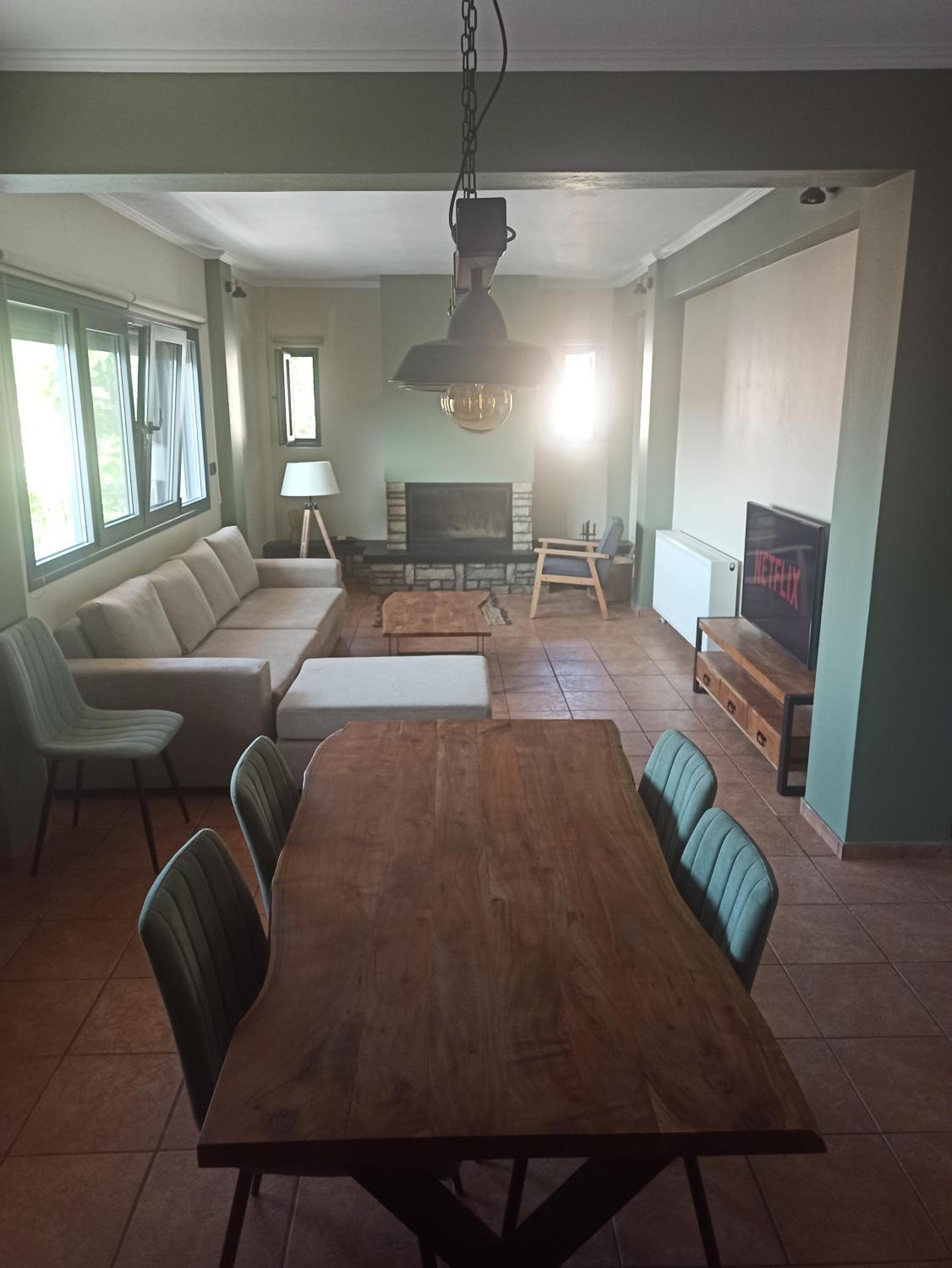 Elatos Boutique MountainHouse