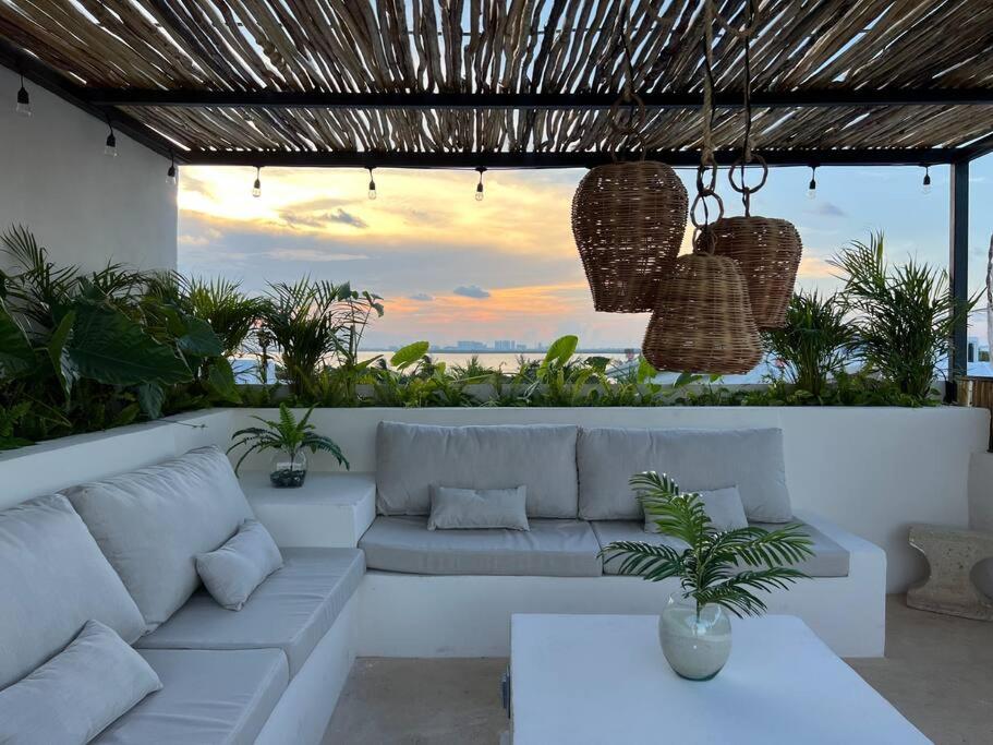 Dream penthouse with private rooftop and amazing views