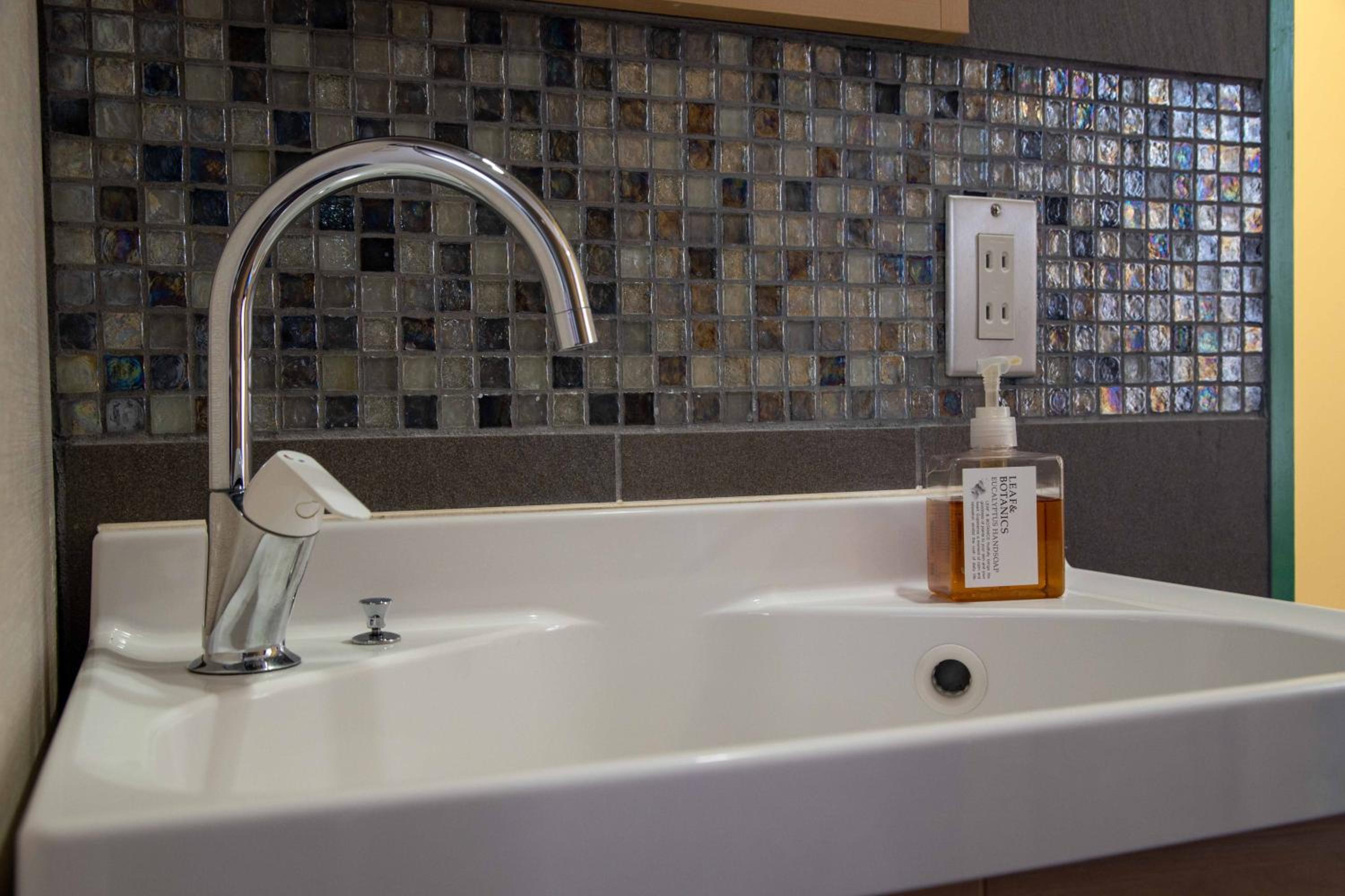 Photo 99