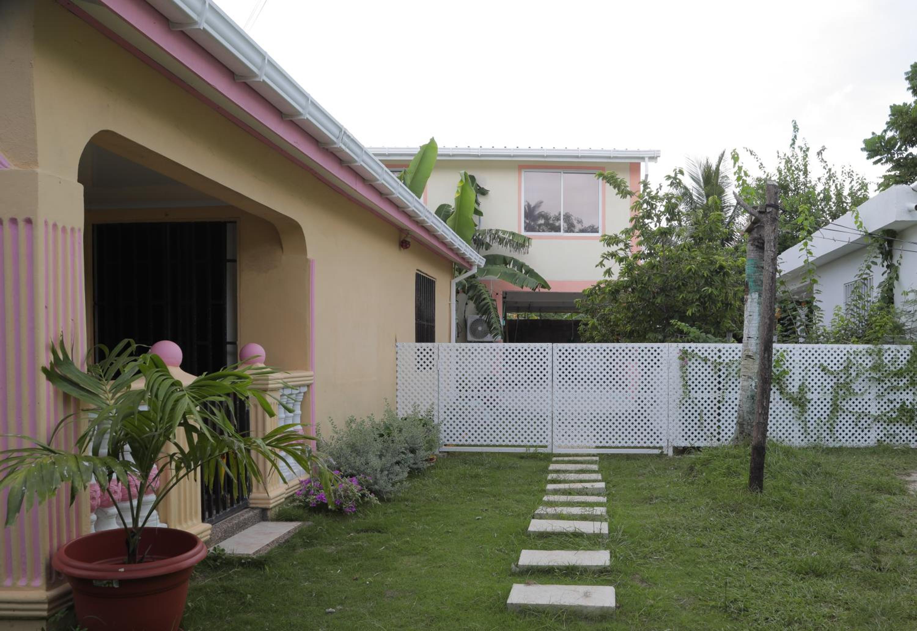 Posada Mango House view 2