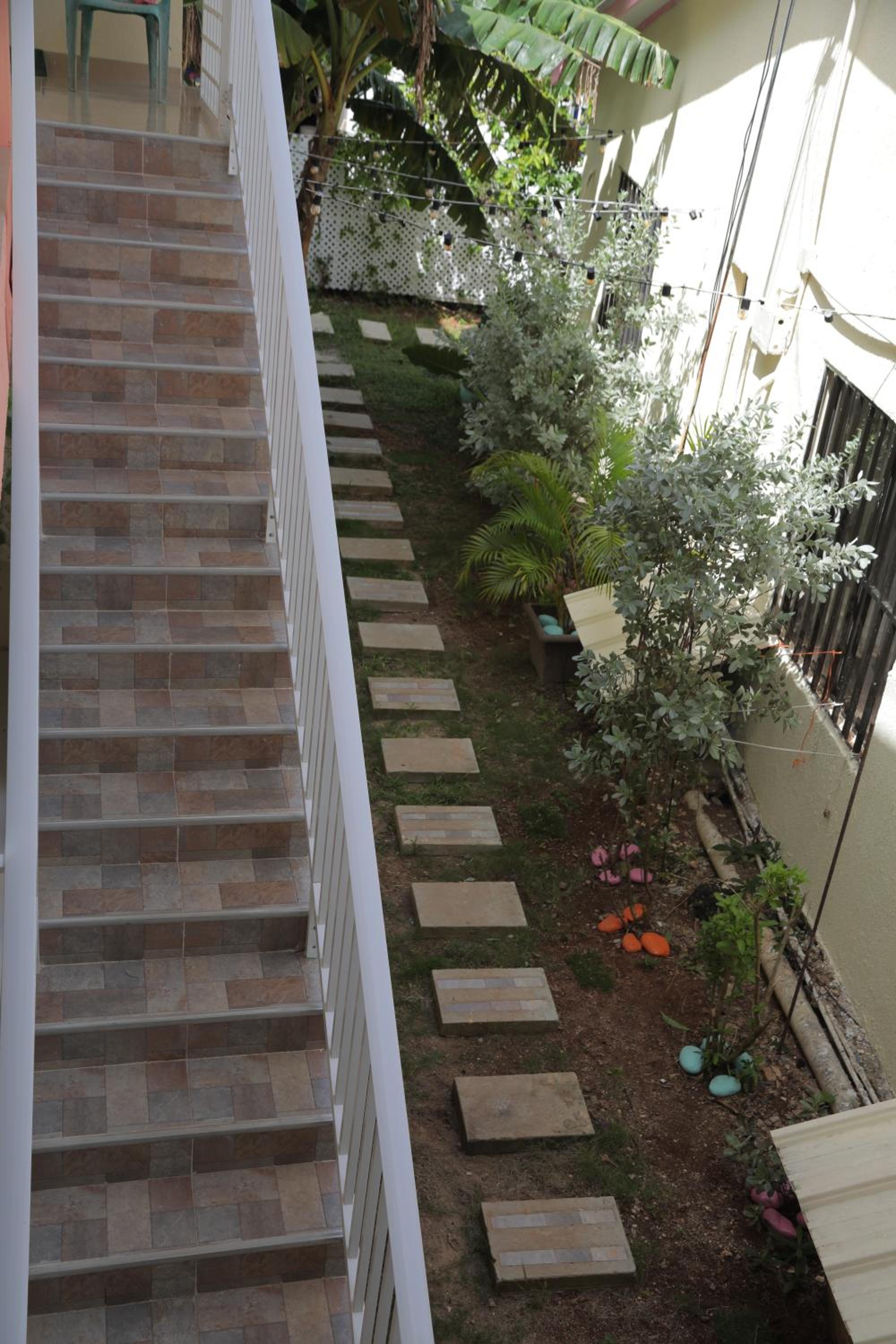 Photo 8