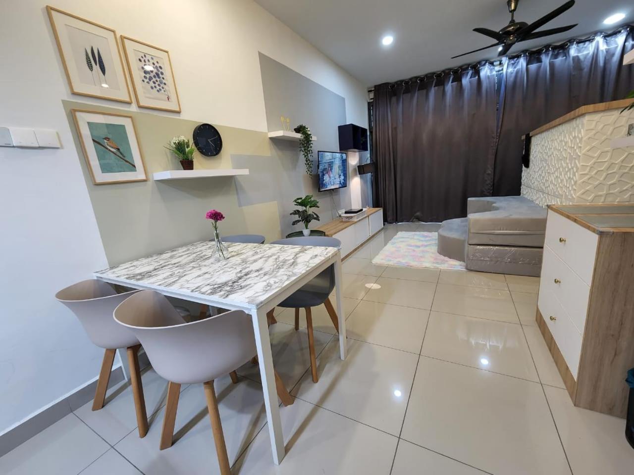 Studio with swimming pool access from the patio at Palazio Mount Austin IKEA AEON by GDRAGON HomeStay