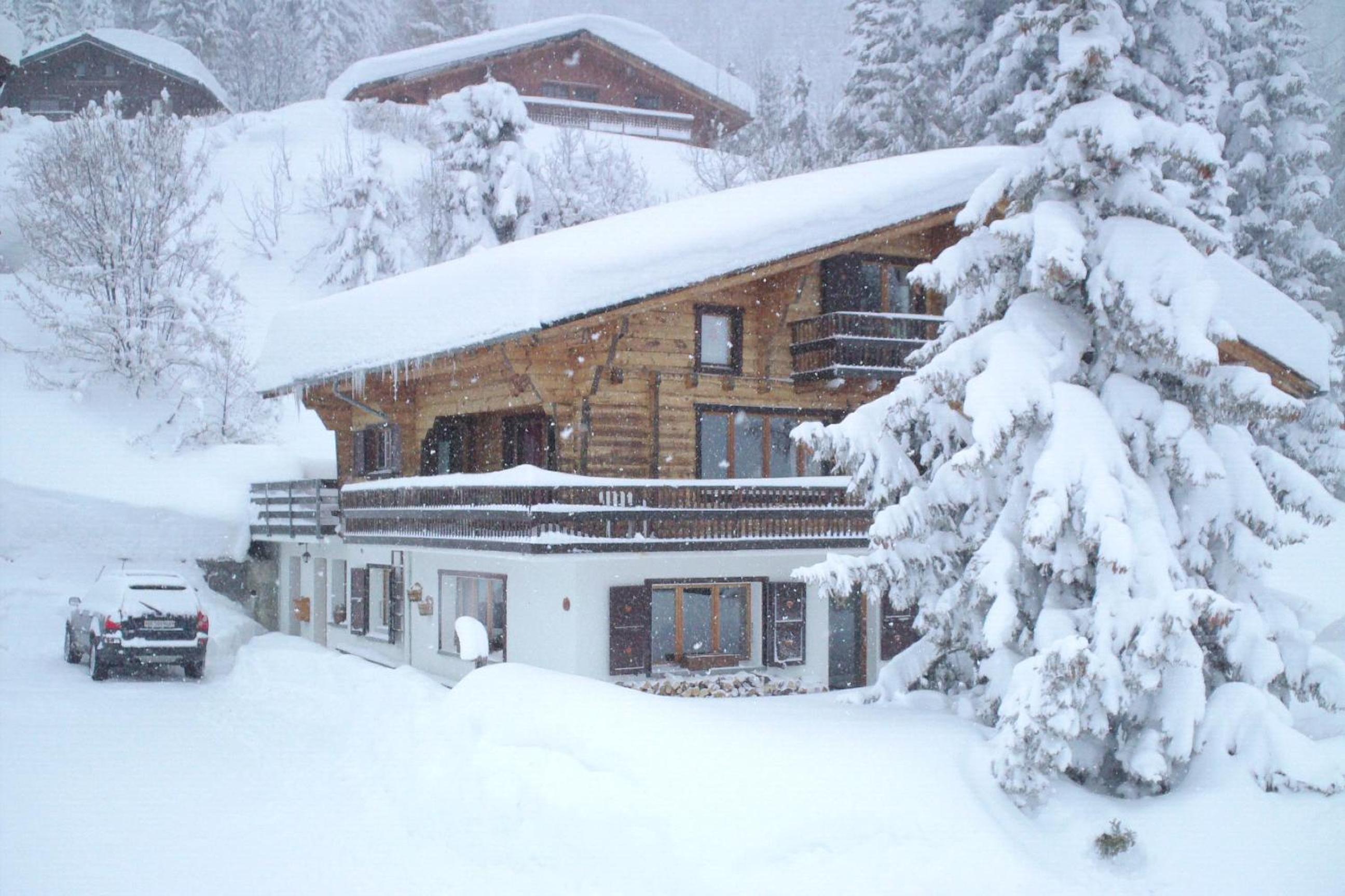Outstanding chalet for groups, south facing, breathtaking views - all year round view 3