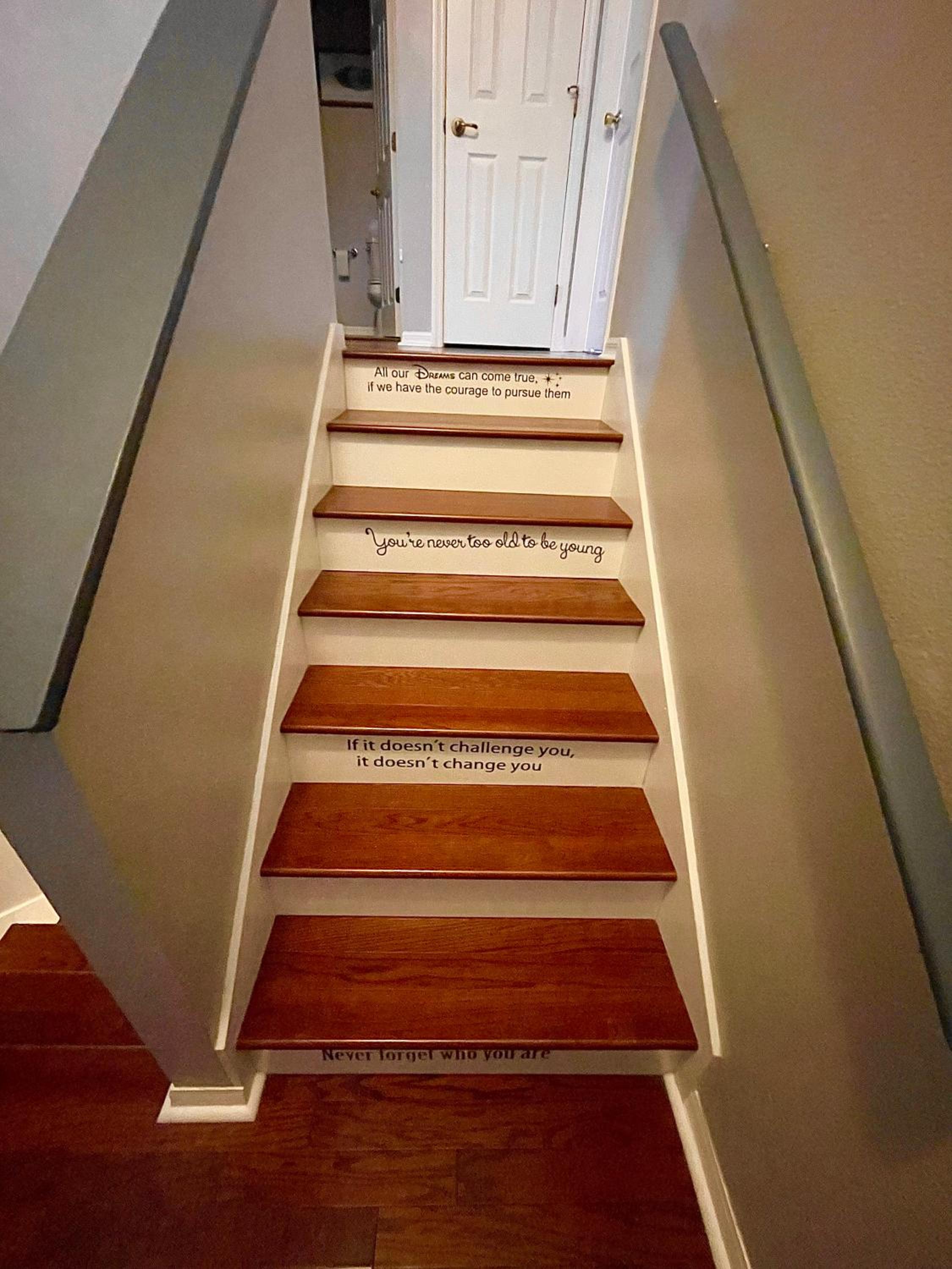 Cozy Oasis near Disney! 4 bedroom 3 bath Townhouse! view 5