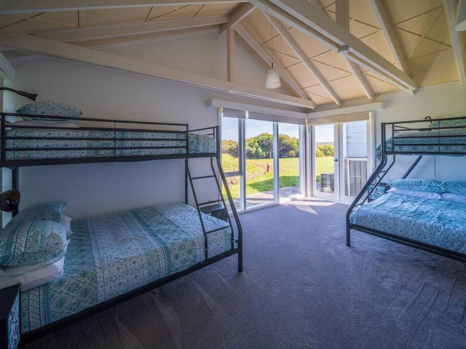 3-bedroom home 4km to Grand Prix track
