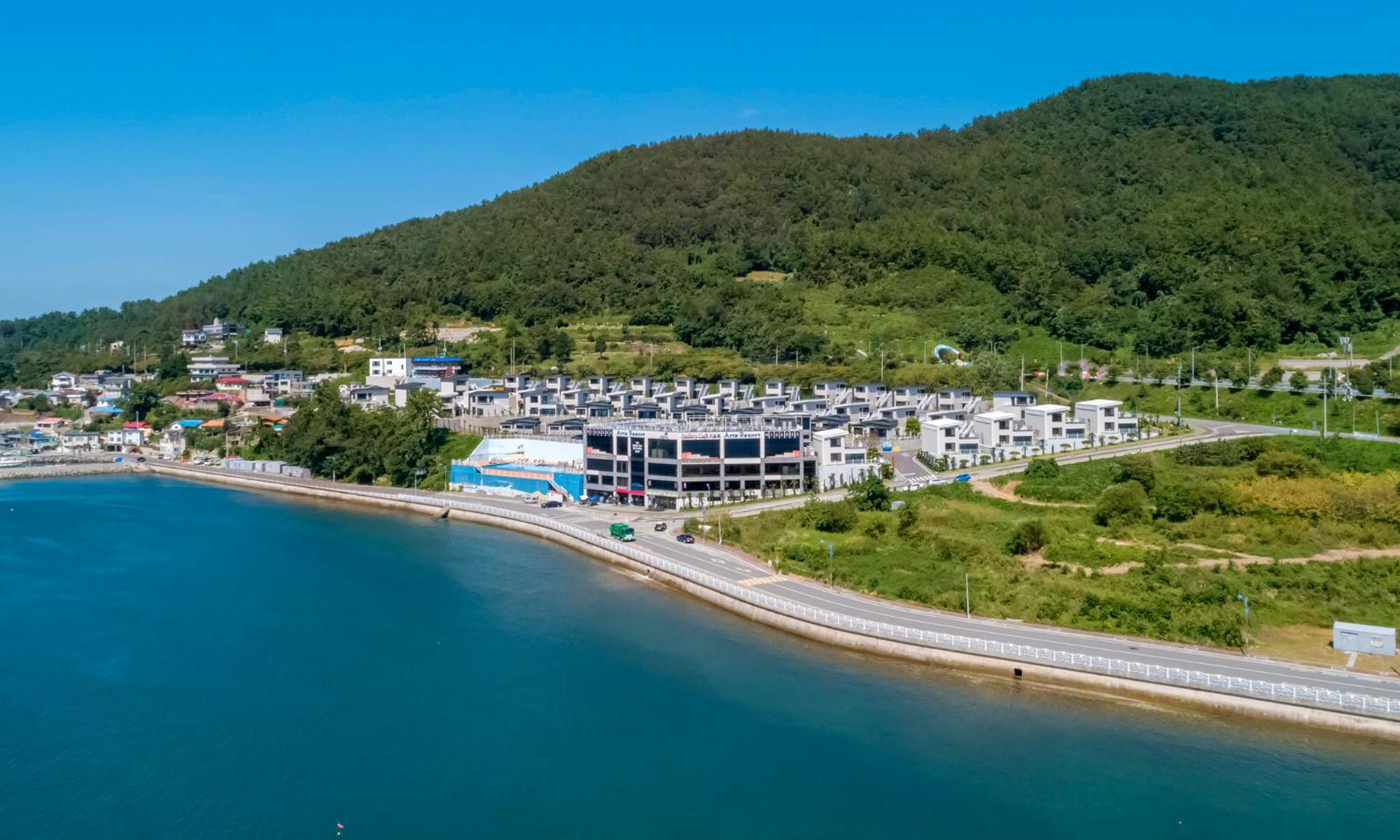 Arte Resort Spa & Pool Villa