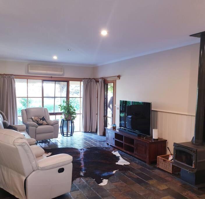 Belleview Bushfield