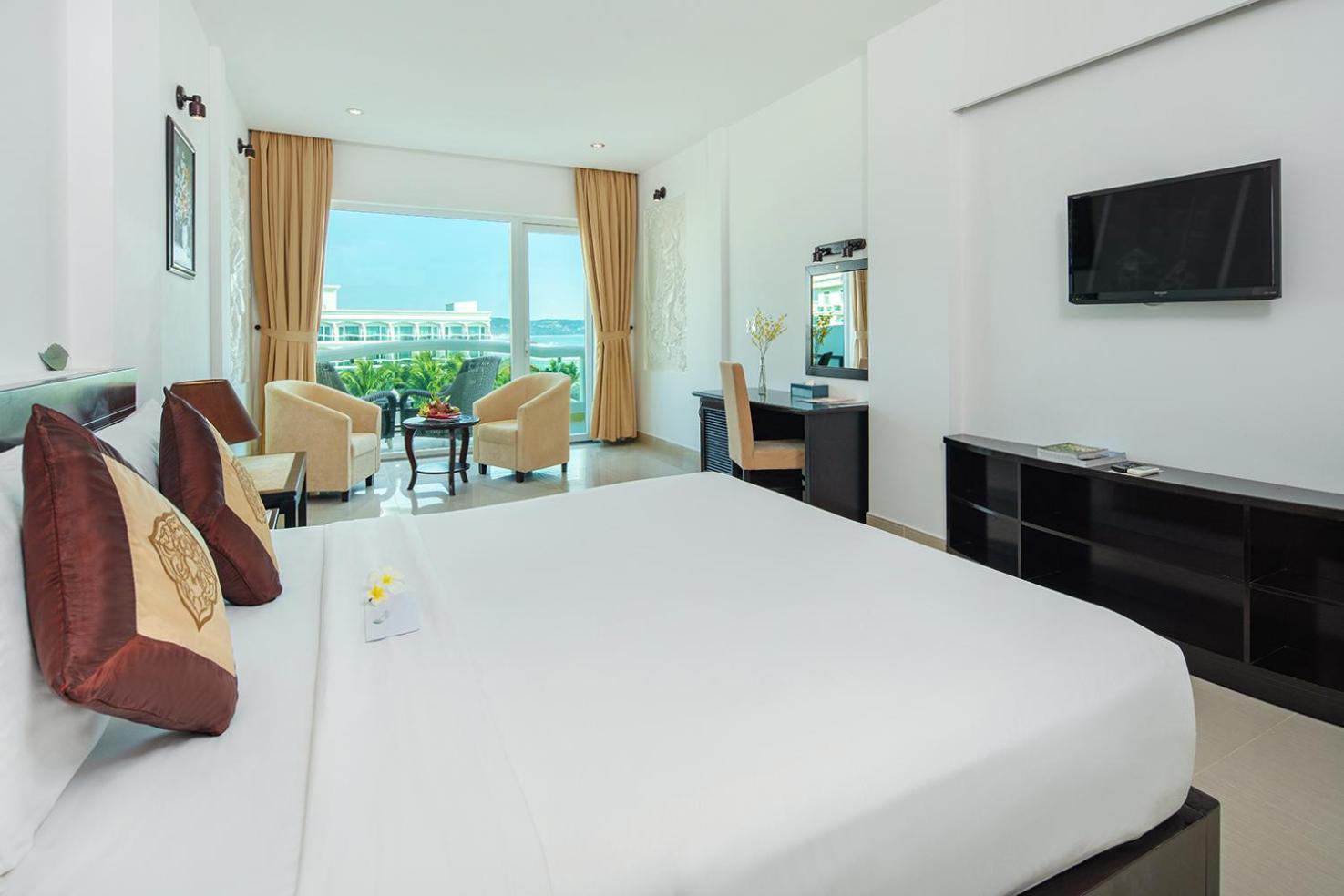 The Sailing Bay Beach Resort