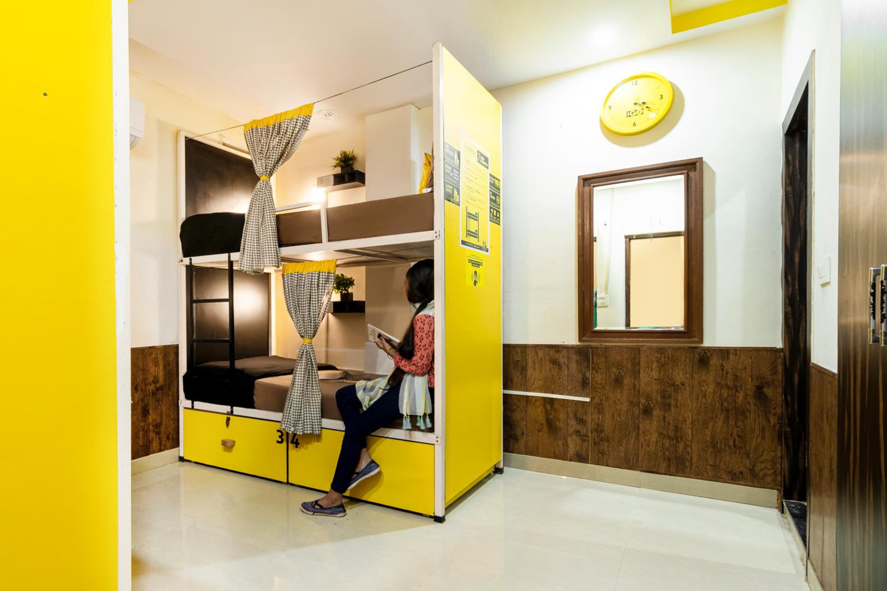 The Hosteller Agra
