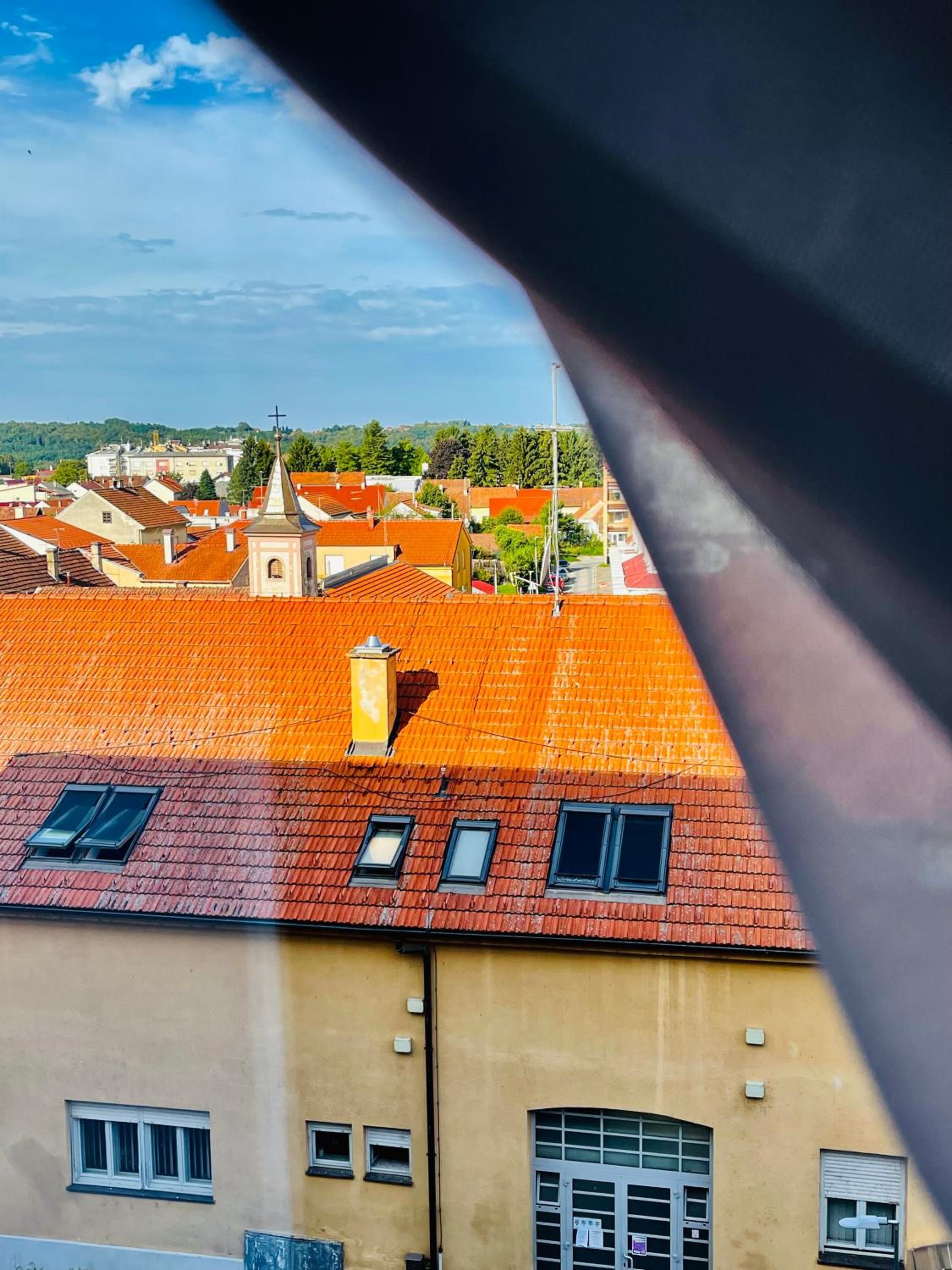 Hotel Apartman Ana - Image 1