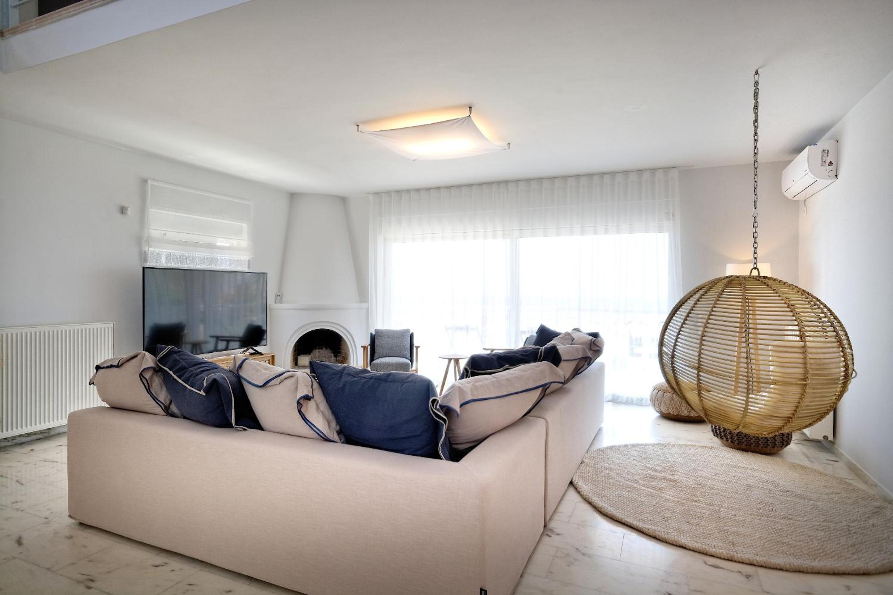 Triplex Villa Gardenia Glyfada sea view