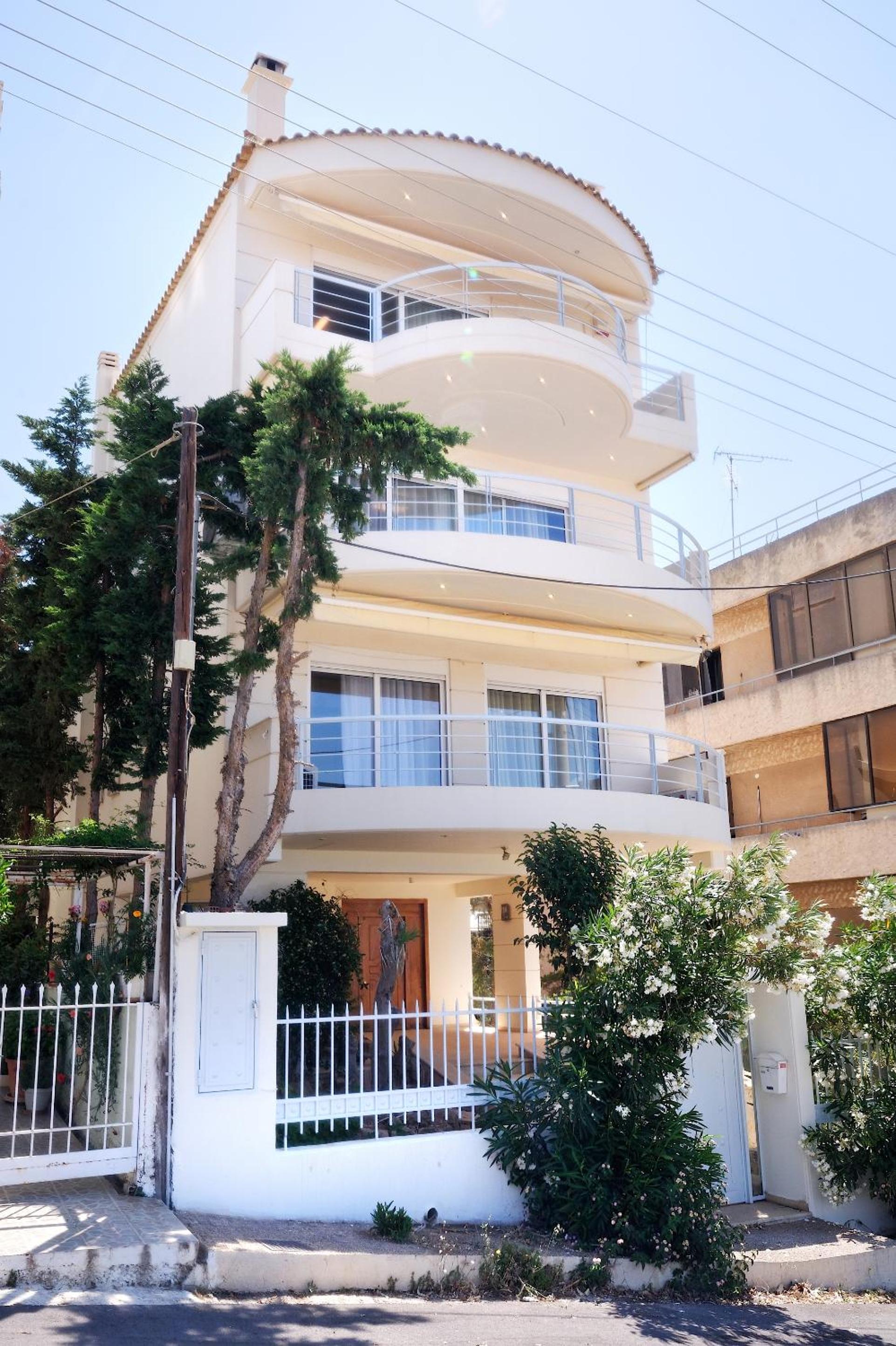Triplex Villa Gardenia Glyfada sea view