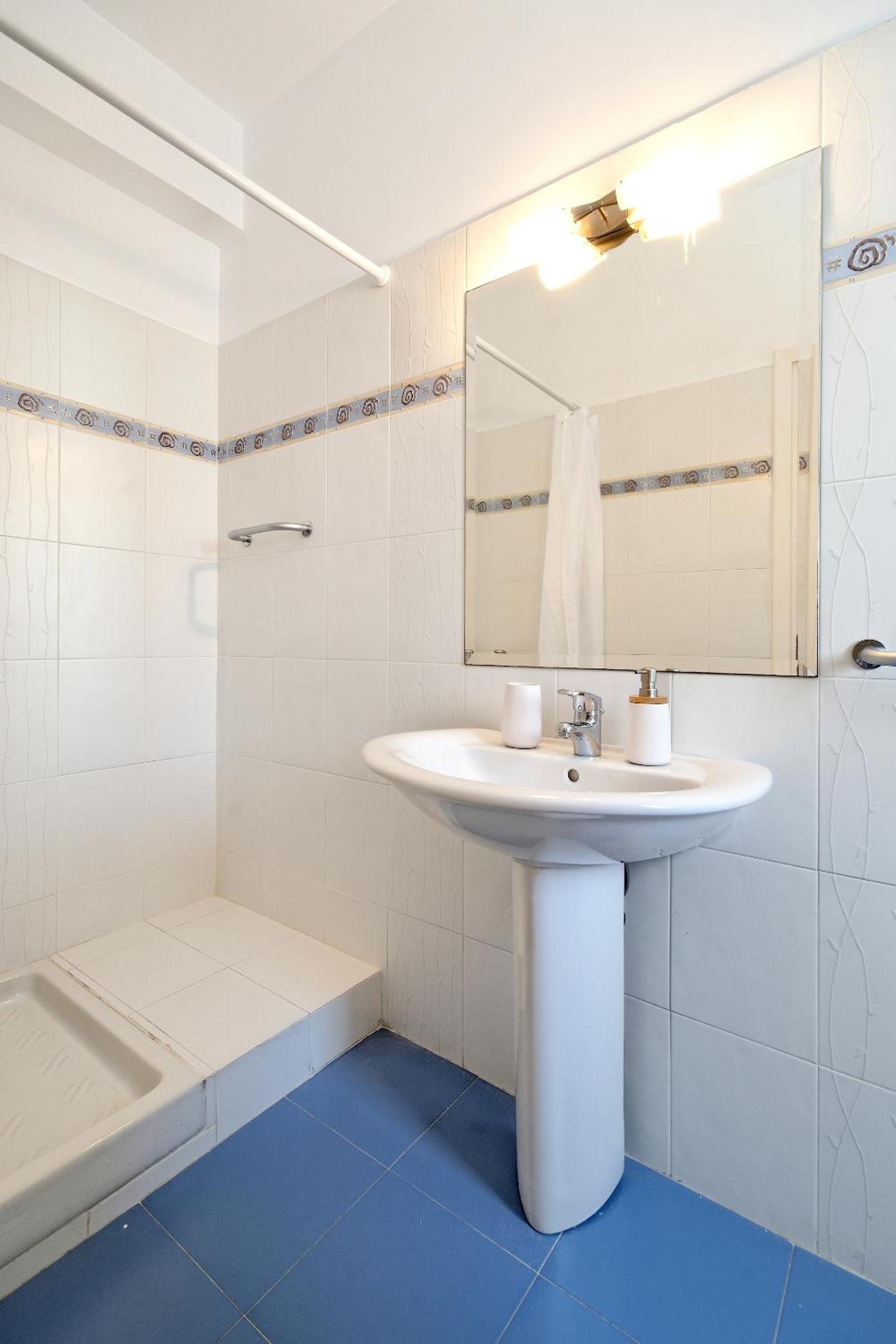 Triplex Villa Gardenia Glyfada sea view