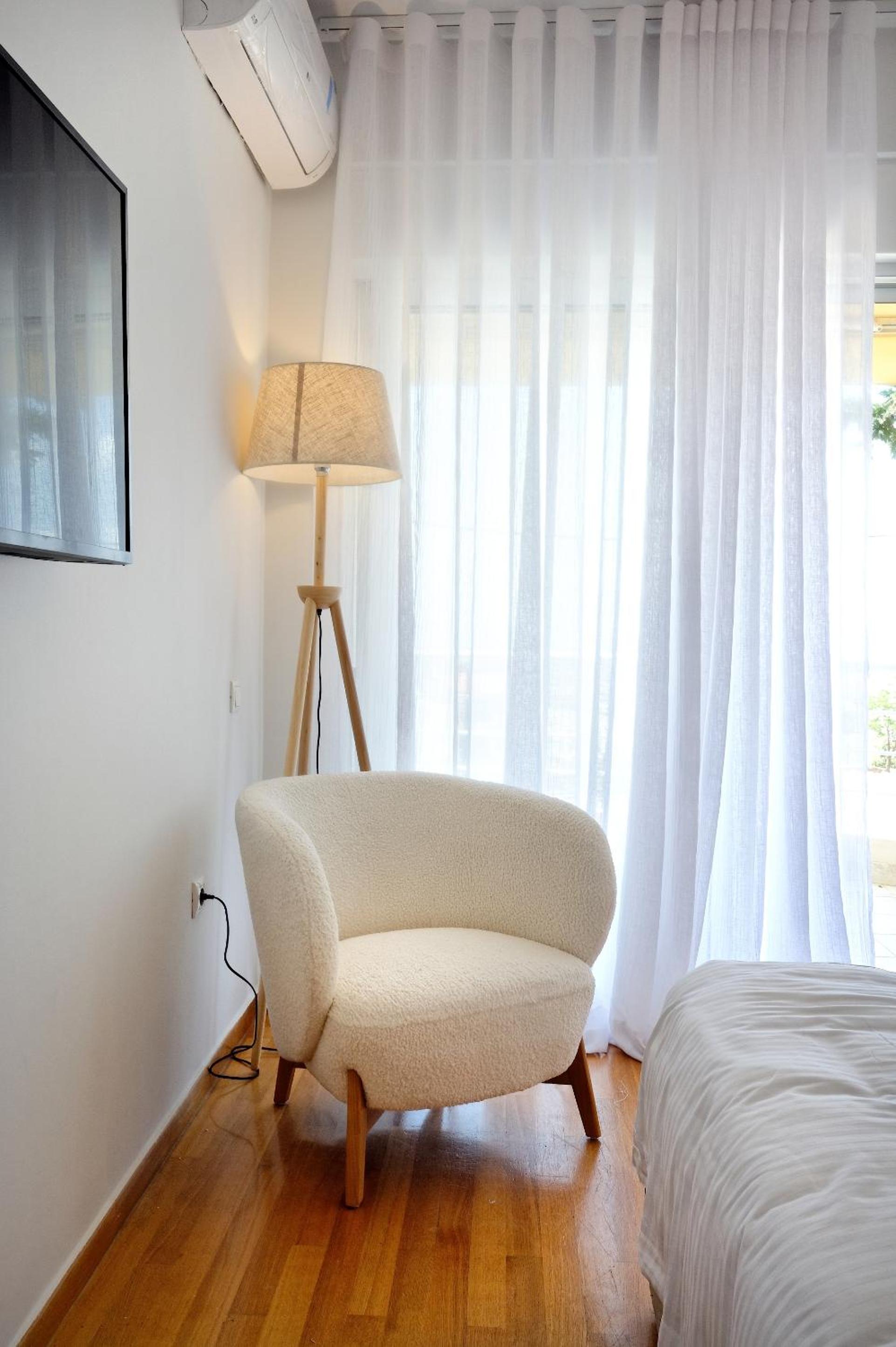 Triplex Villa Gardenia Glyfada sea view