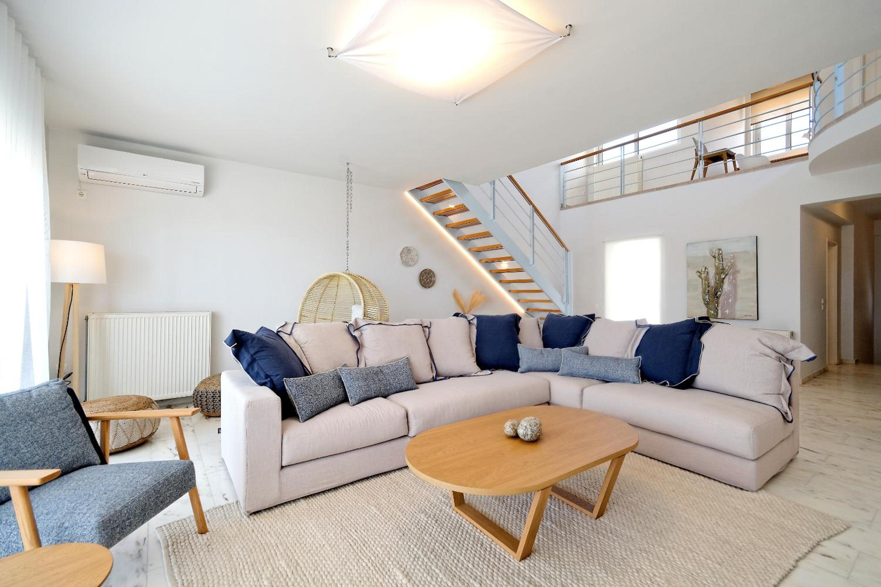 Triplex Villa Gardenia Glyfada sea view