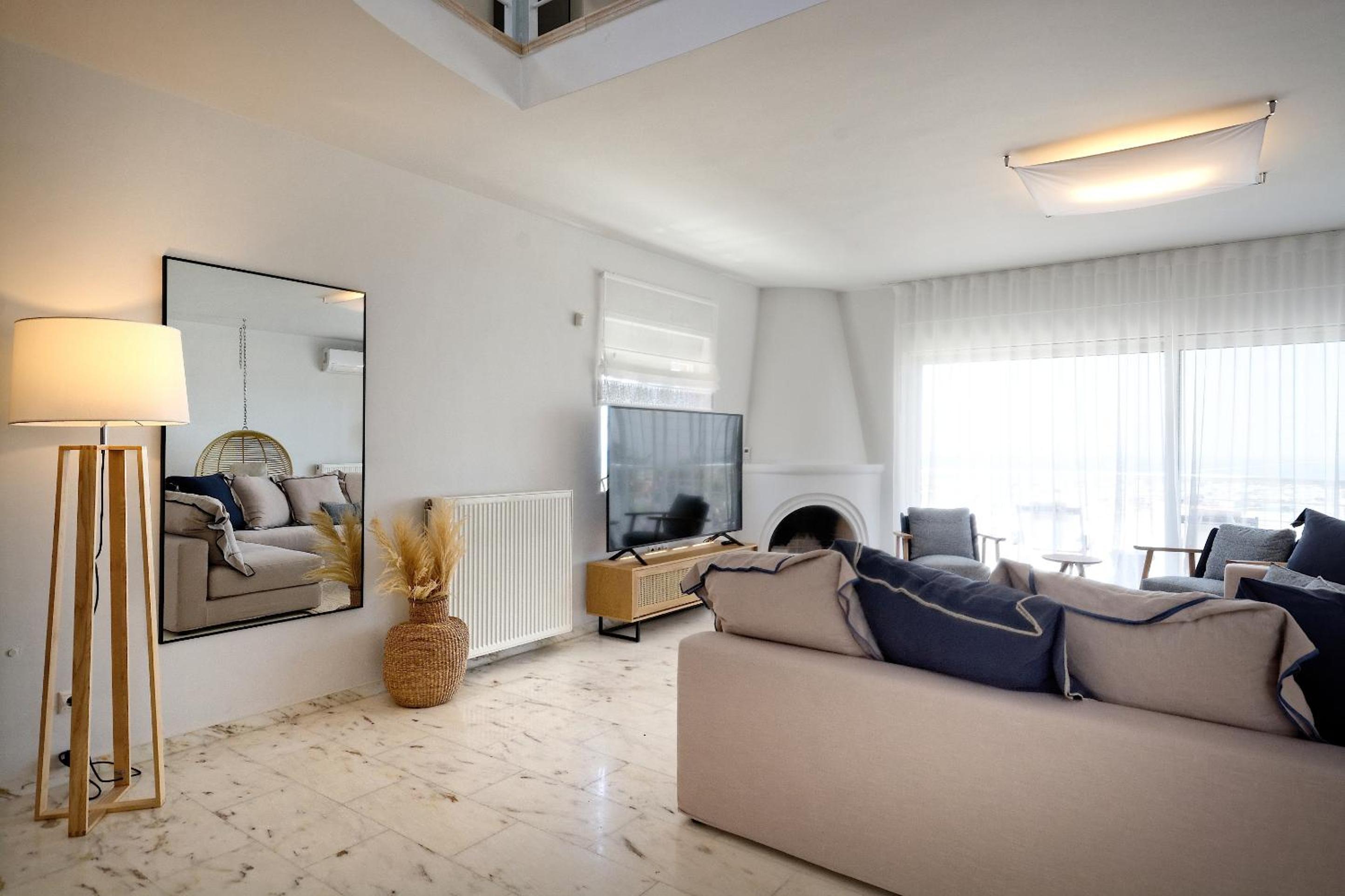 Triplex Villa Gardenia Glyfada sea view