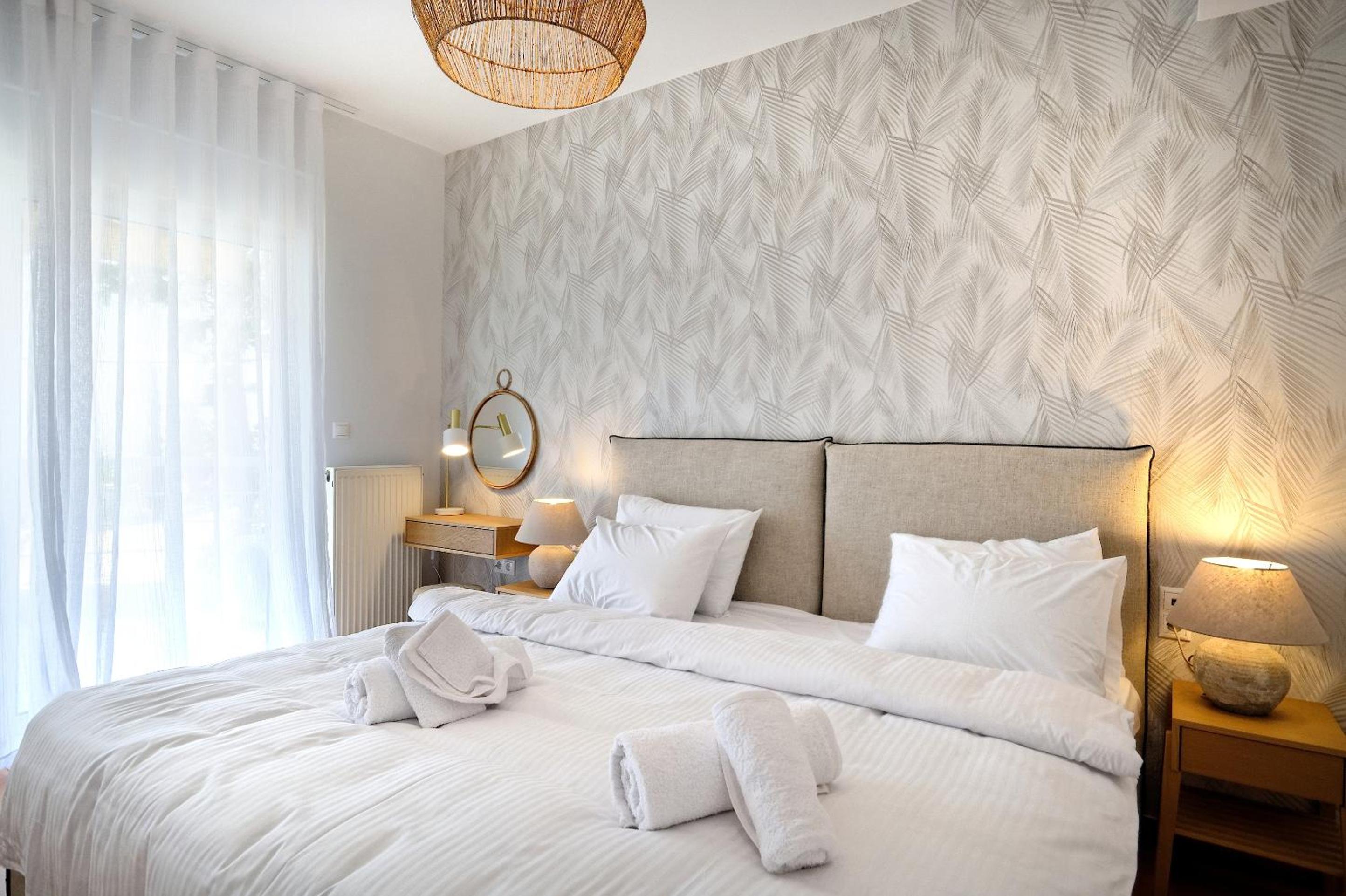 Triplex Villa Gardenia Glyfada sea view