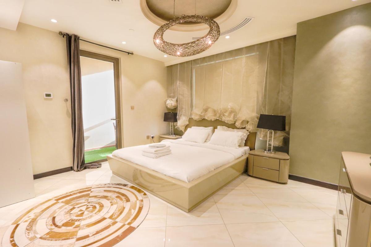 Upgraded with Full Sea View Rimal 5 Suites - Entire 4 Bedroom - Beach Access