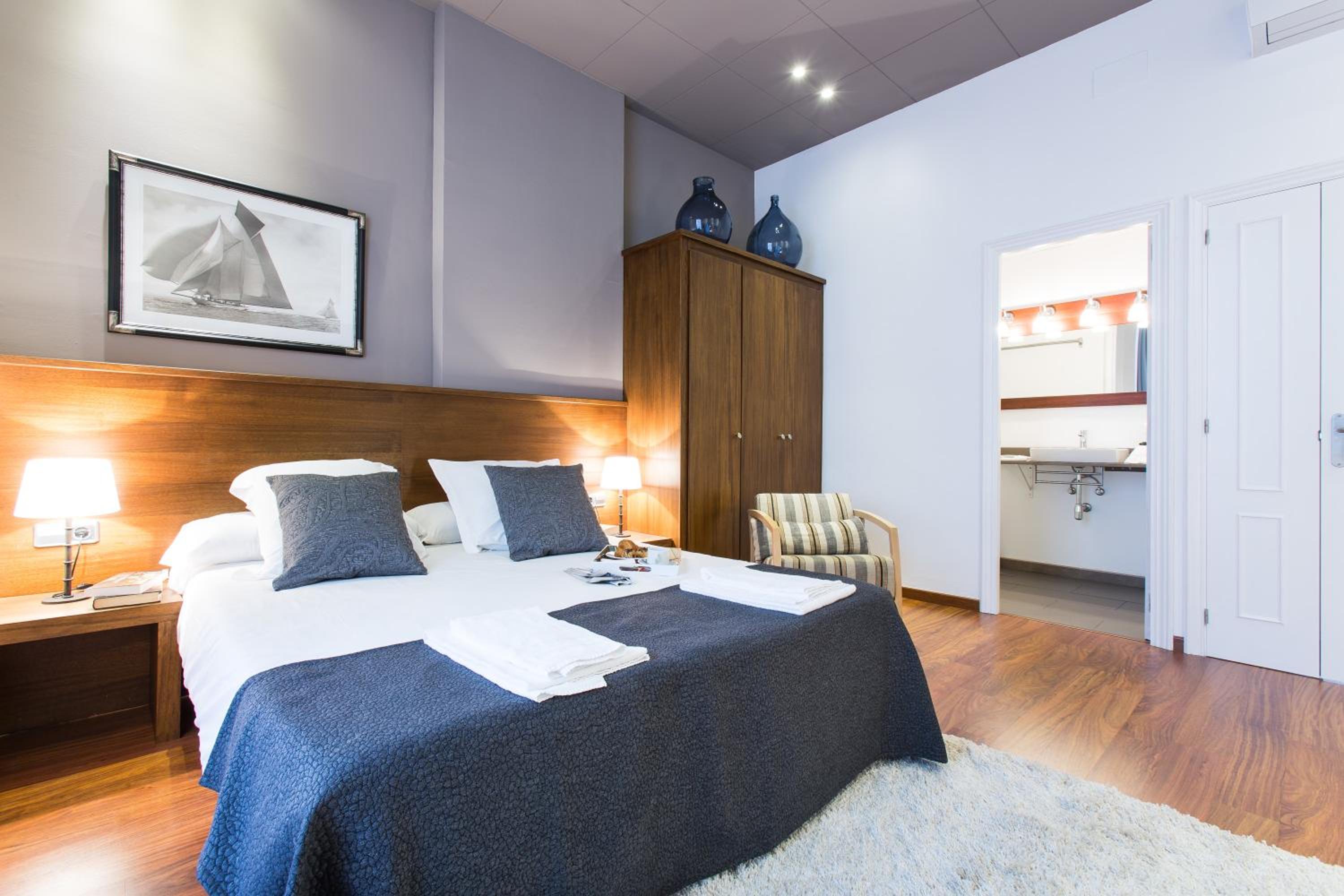 Serennia Apartamentos Ramblas - Plaça Catalunya