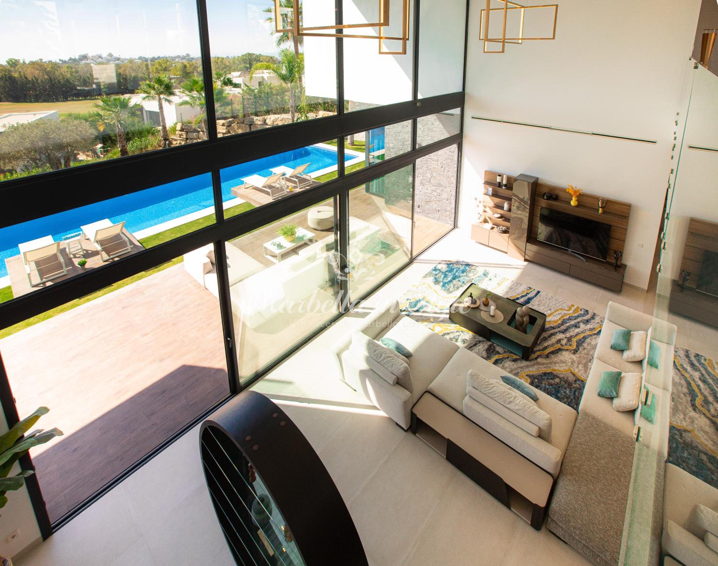 Villa Michaela moderna de súper lujo con piscina y vistas