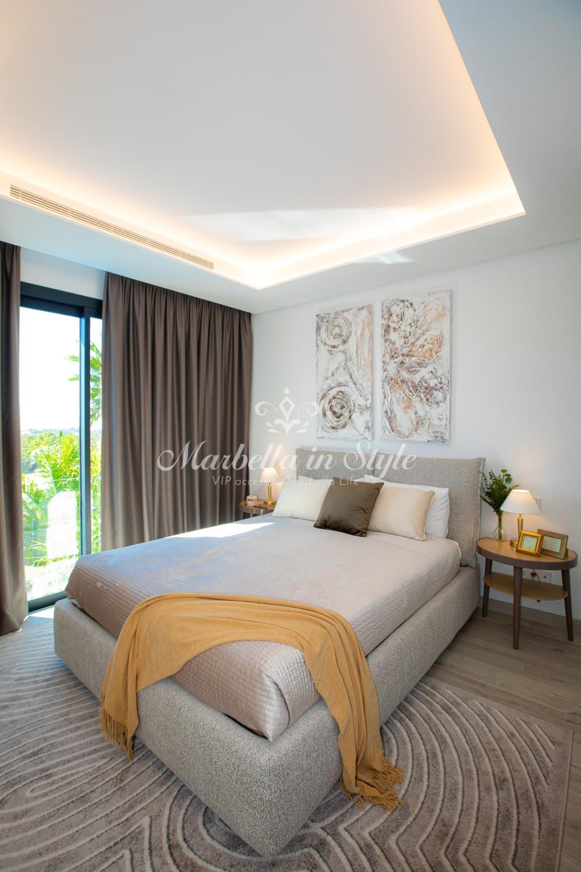 Villa Michaela moderna de súper lujo con piscina y vistas