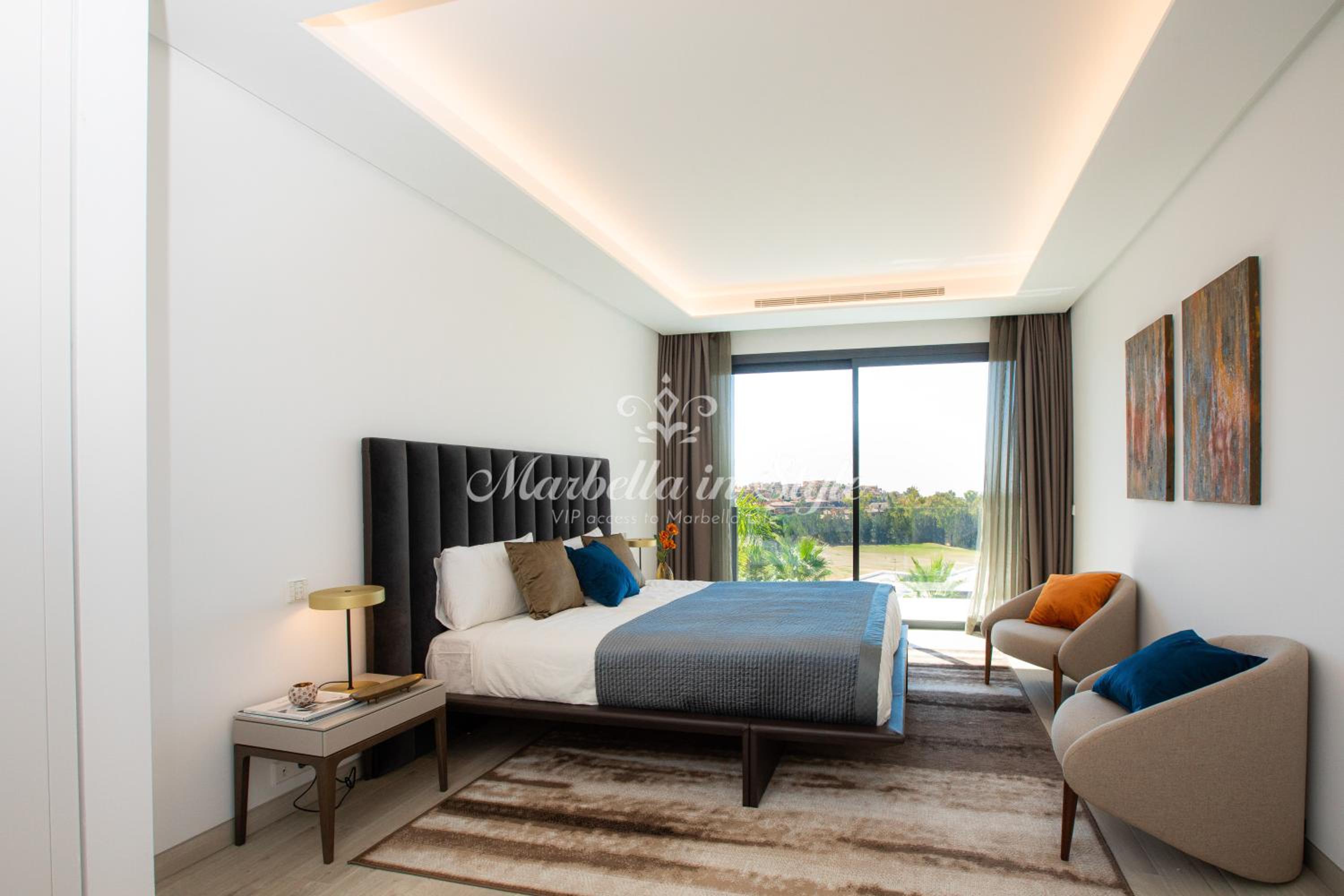 Villa Michaela moderna de súper lujo con piscina y vistas