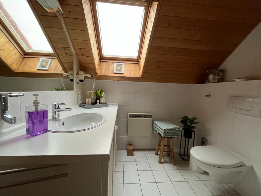 JS Feriendomizile Haus Sonnenschein Bettwäsche Handtücher inkl