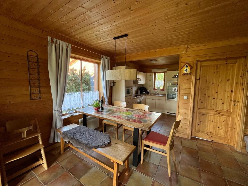 JS Feriendomizile Haus Sonnenschein Bettwäsche Handtücher inkl
