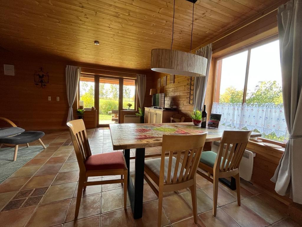 JS Feriendomizile Haus Sonnenschein Bettwäsche Handtücher inkl