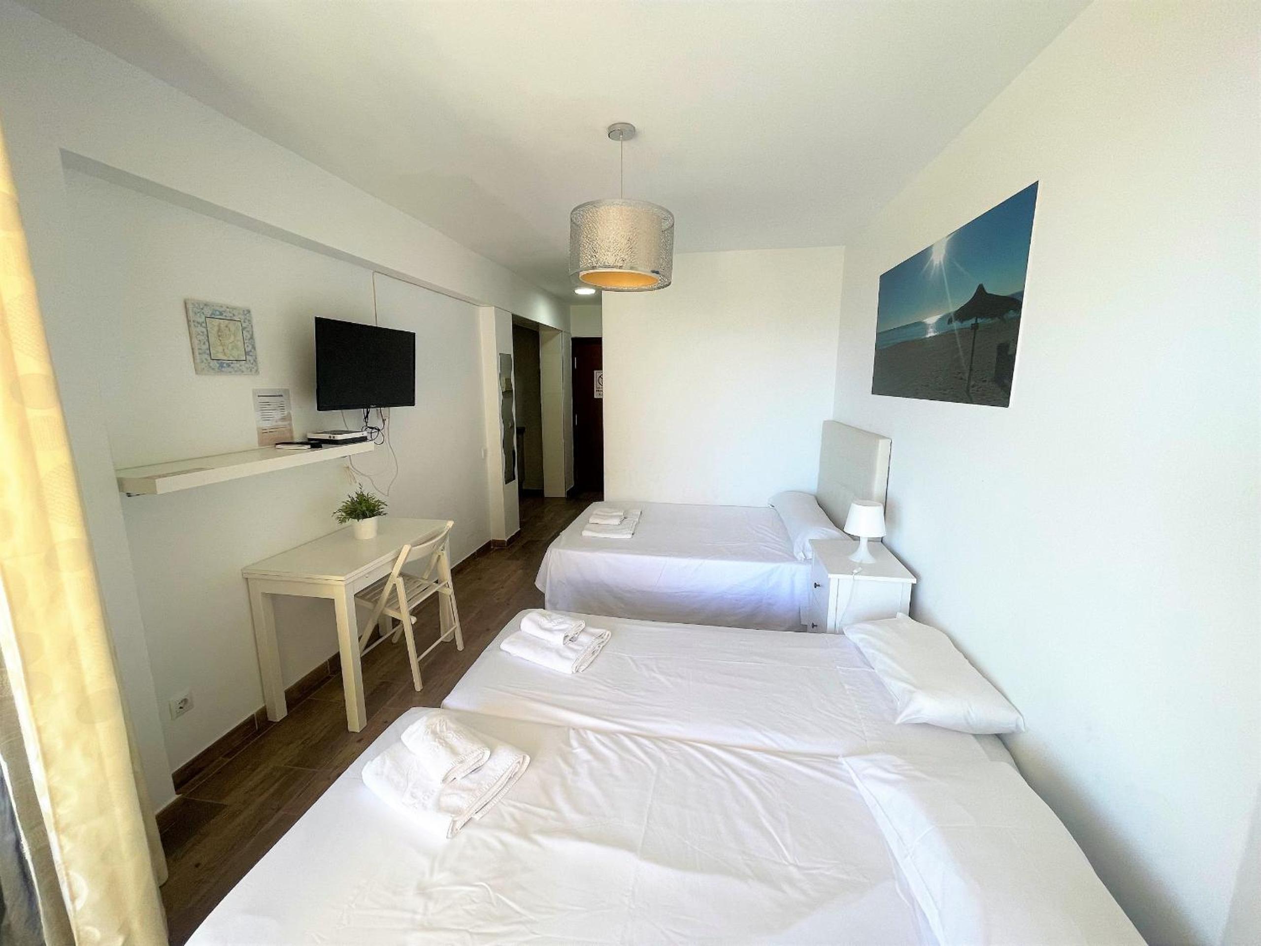 Tamarindos Apartments by ALFRESCO STAYS