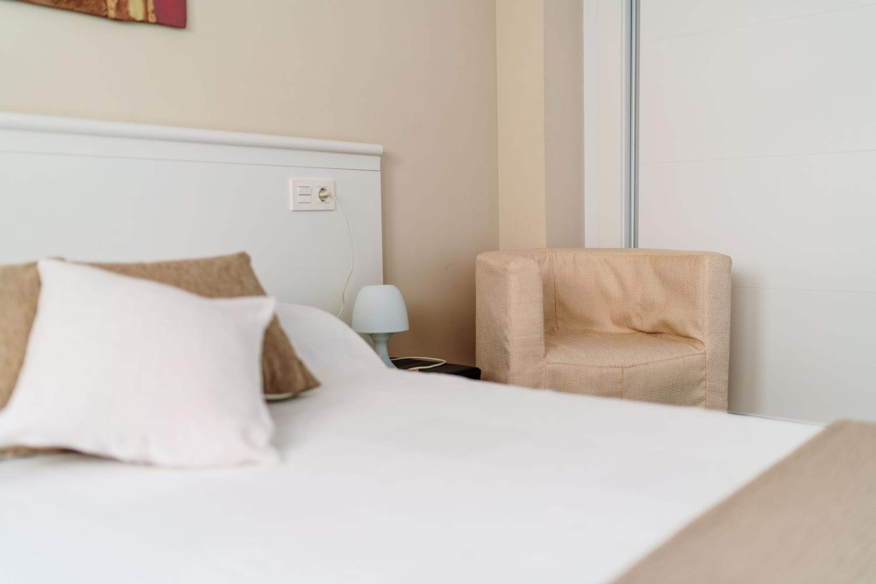 Apartamentos Delamar