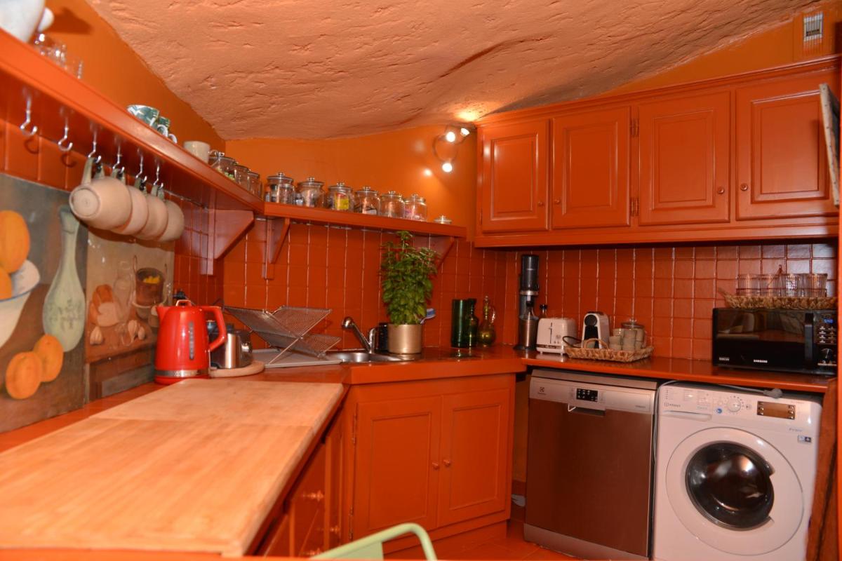 Photo 28
