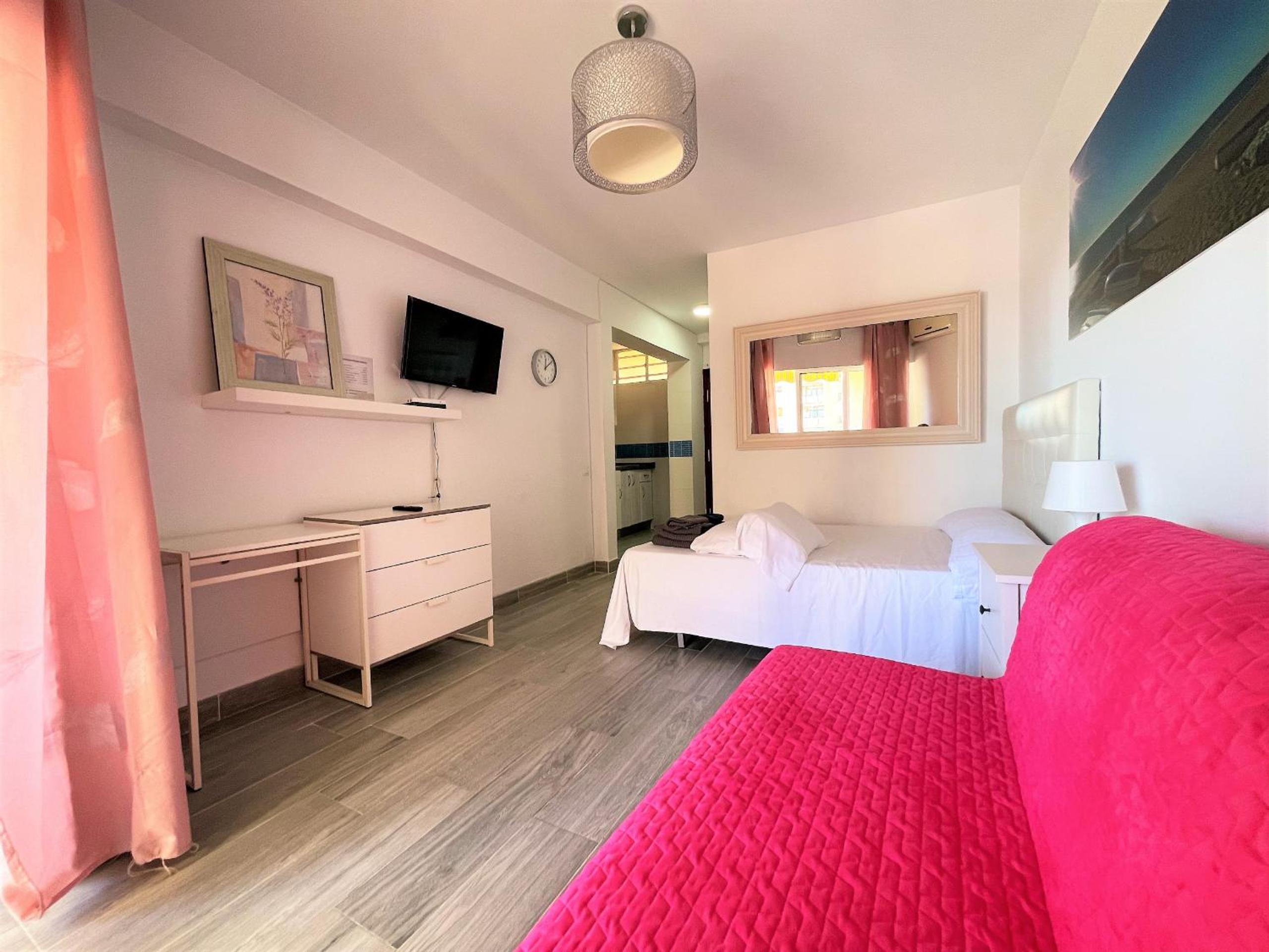 Tamarindos Apartments by ALFRESCO STAYS
