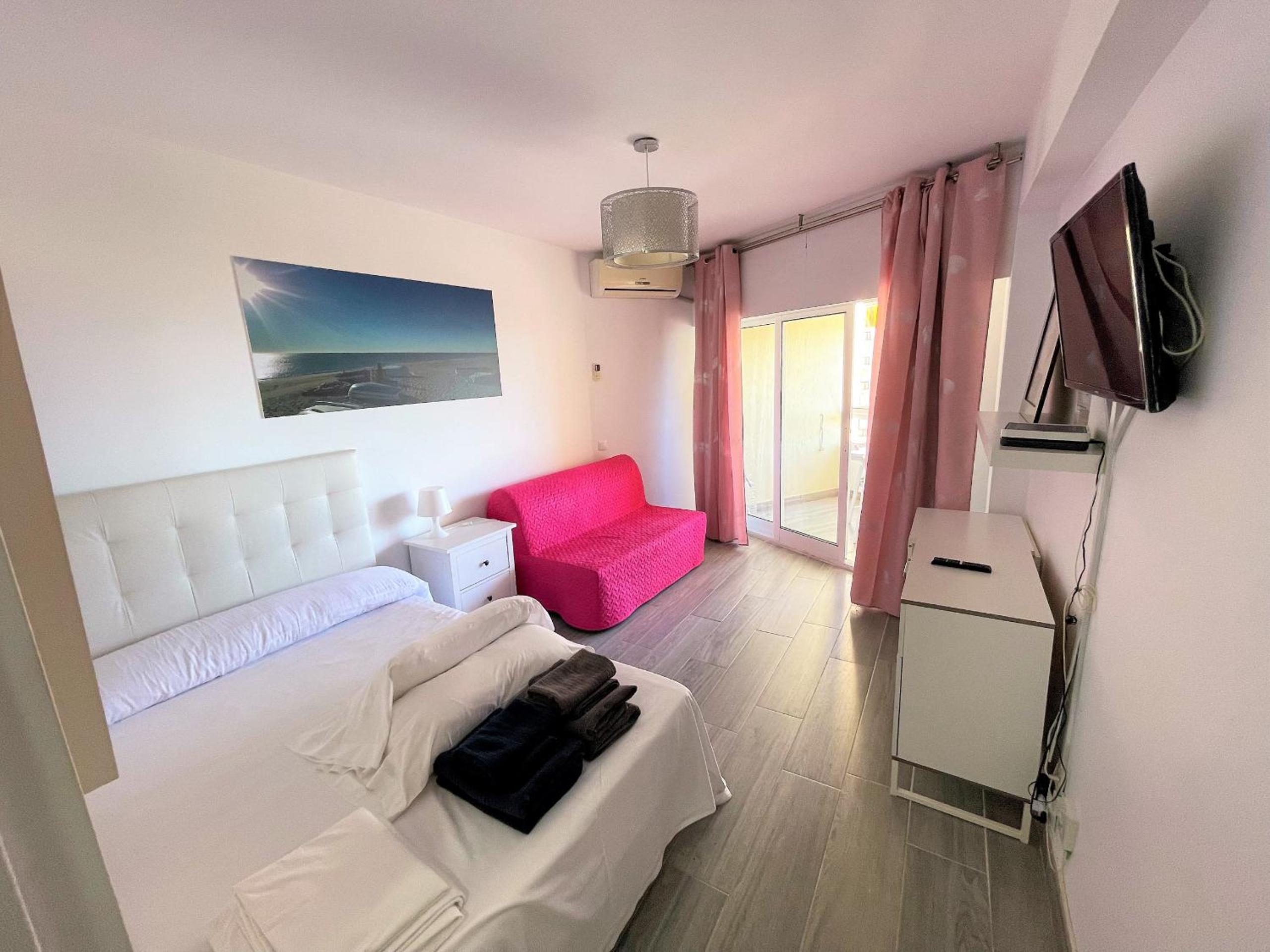 Tamarindos Apartments by ALFRESCO STAYS