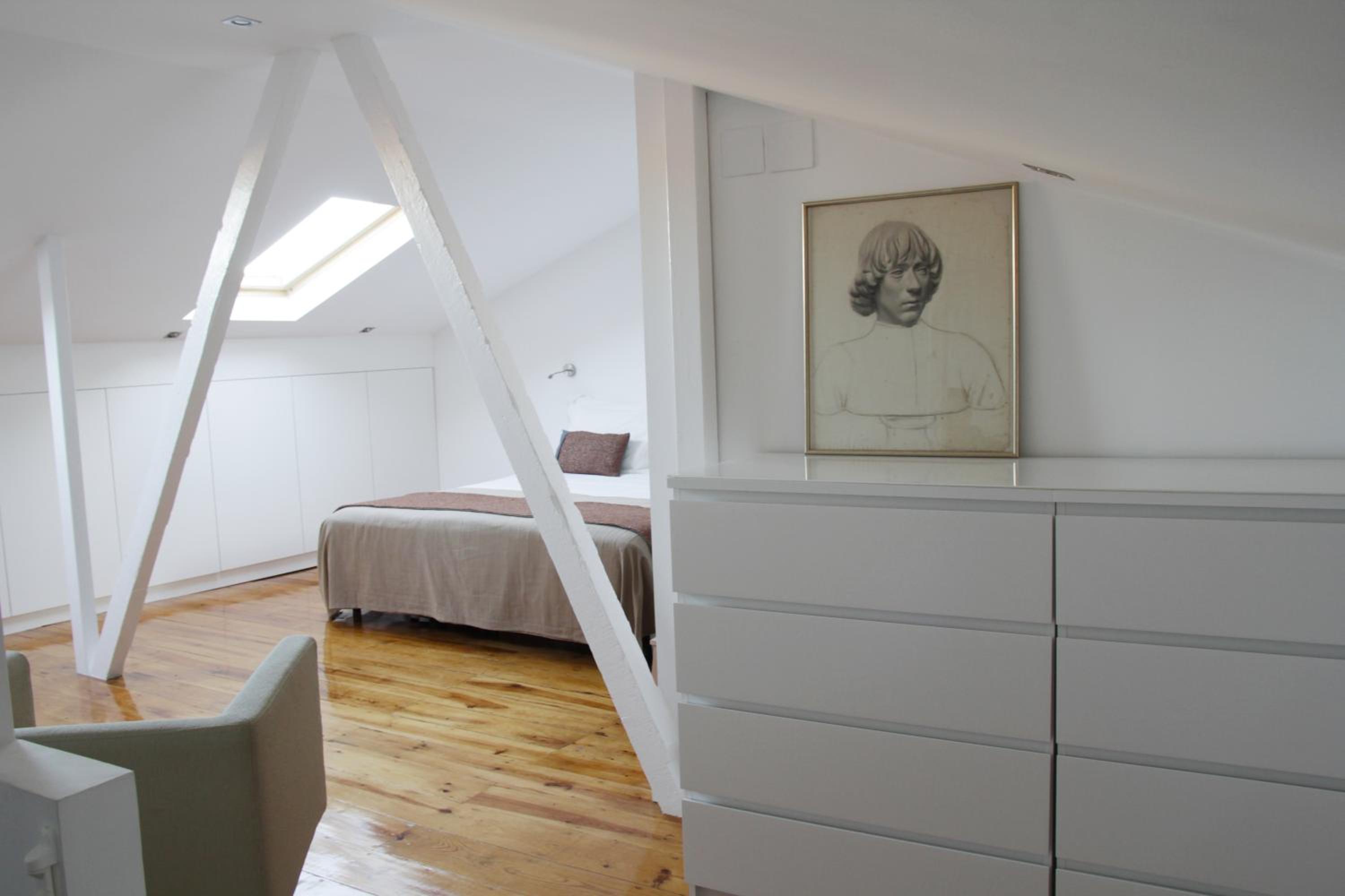 Design Duplex Apartment BA/ Chiado view 2
