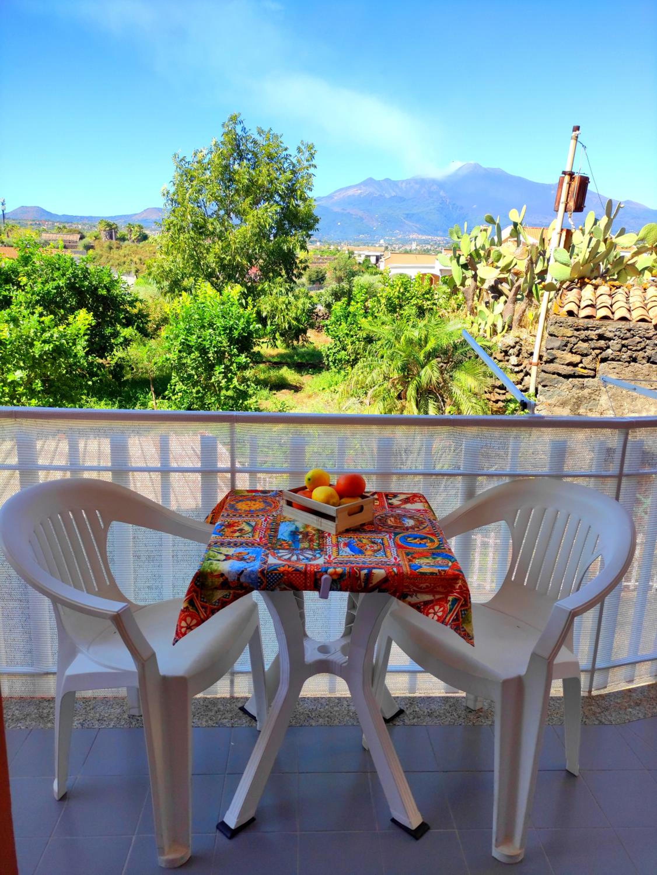 Casa del sole tra l'Etna e il mare