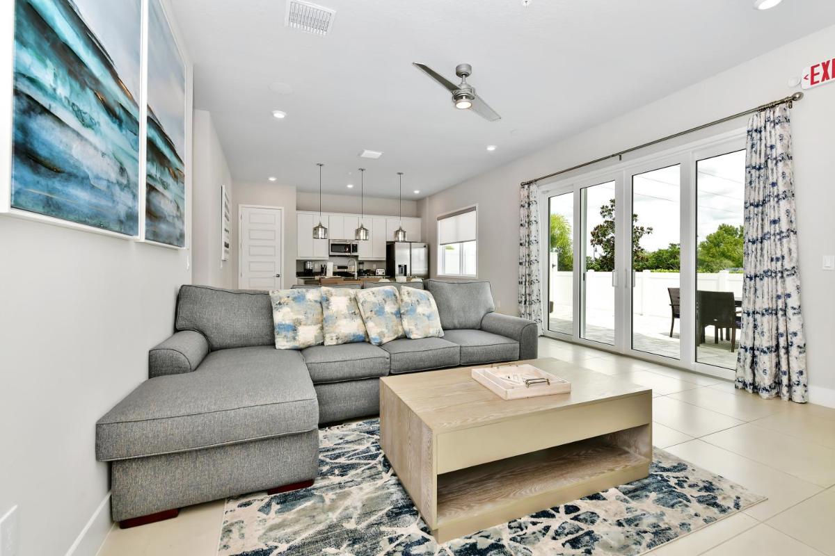 Beautiful Condo near Disney w/ Hotel Amenities - 7740 - 52 - 103 view 4