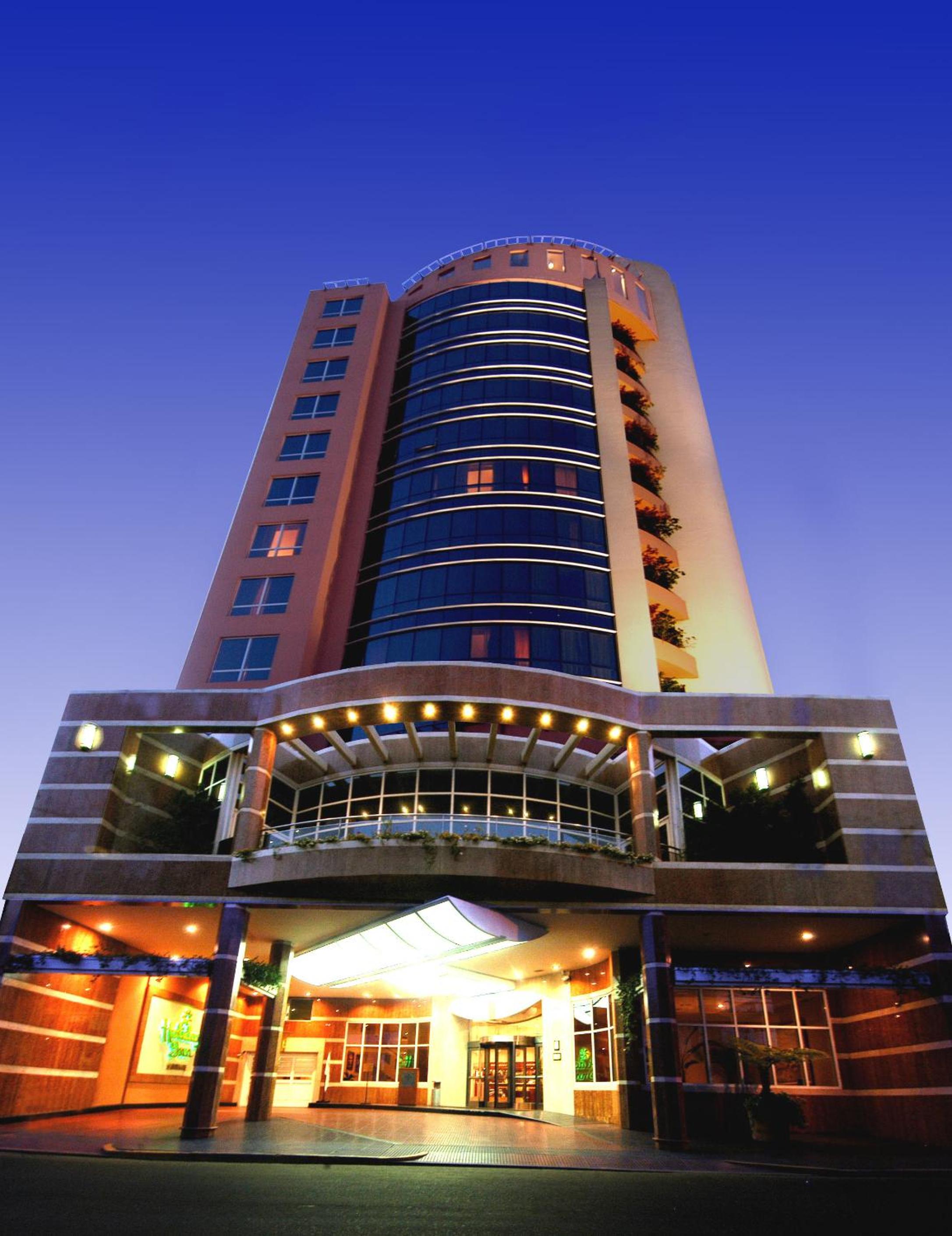 Hotel InterTower Hotel - Image 1