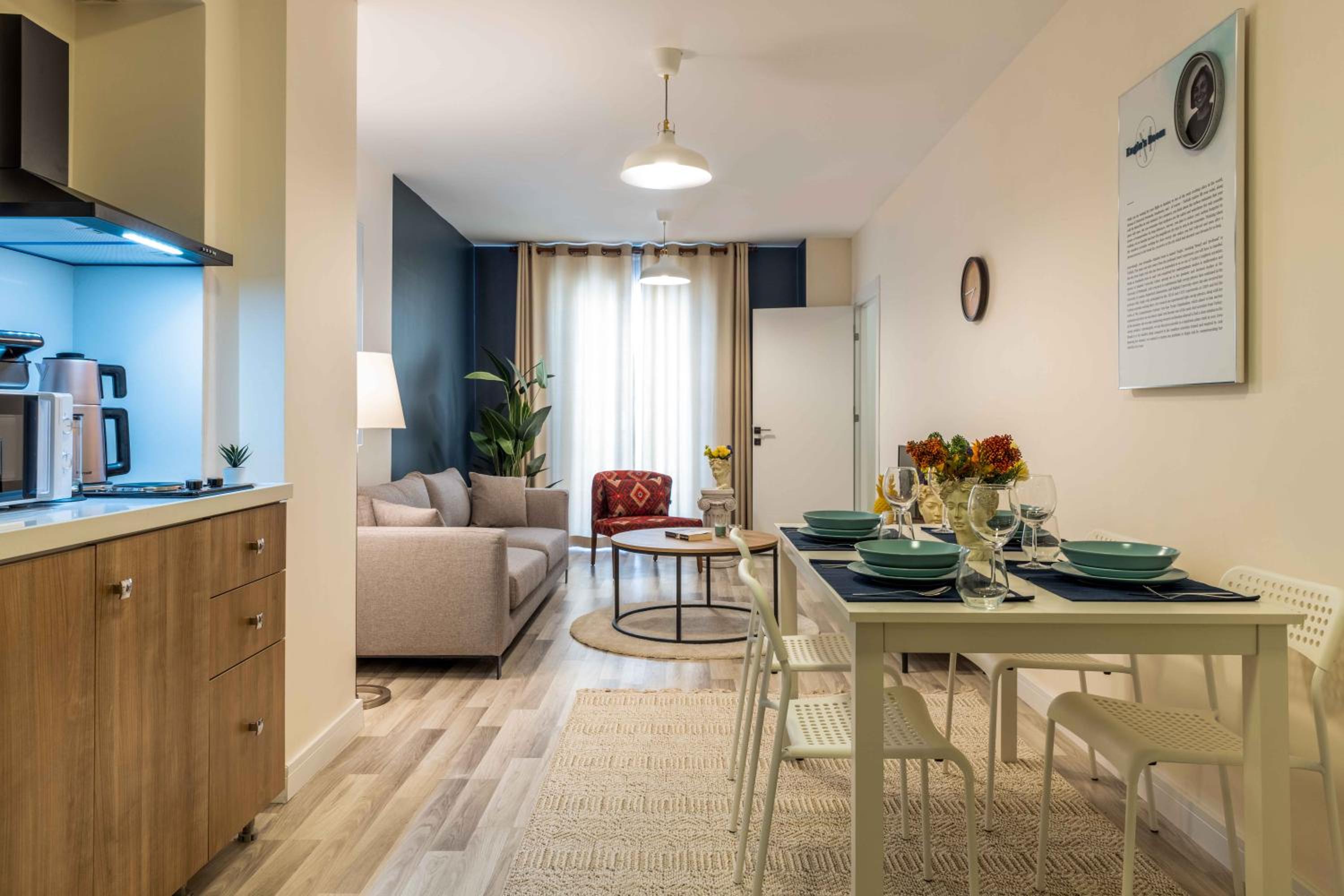 Monnas Suite - Image 26