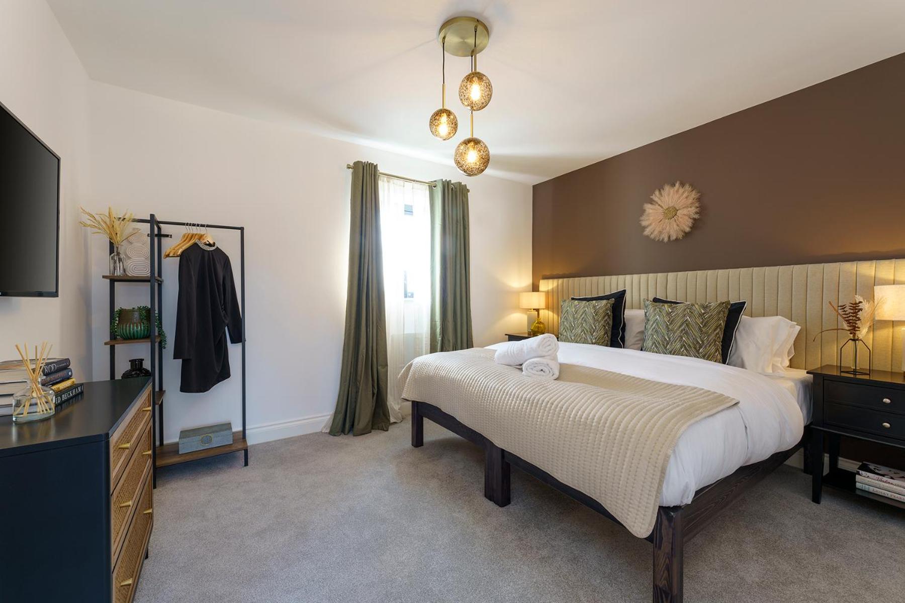 Alba - 2 Bedroom Luxury Apartment by Mint Stays, photo 14