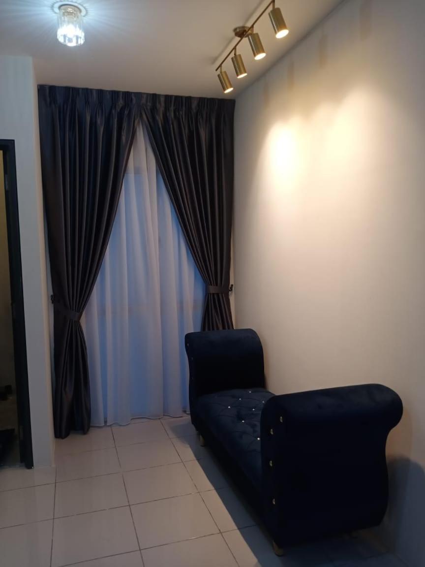 Townhouse, Kita Bayu, Cybersouth