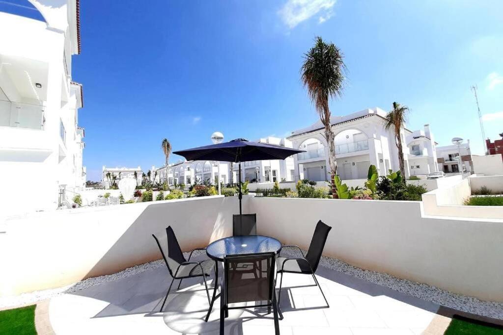 Allegra Ciudad Quesada by Villas&You