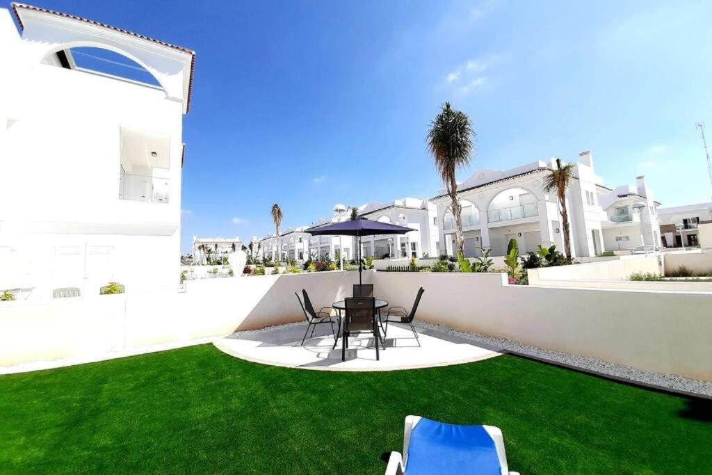 Allegra Ciudad Quesada by Villas&You