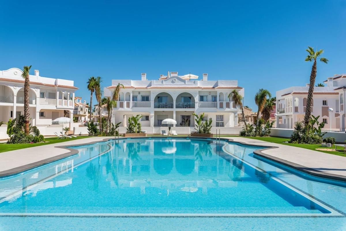 Allegra Ciudad Quesada by Villas&You