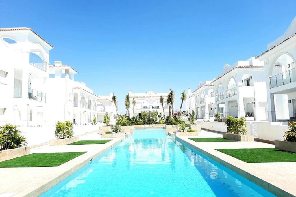 Allegra Ciudad Quesada by Villas&You