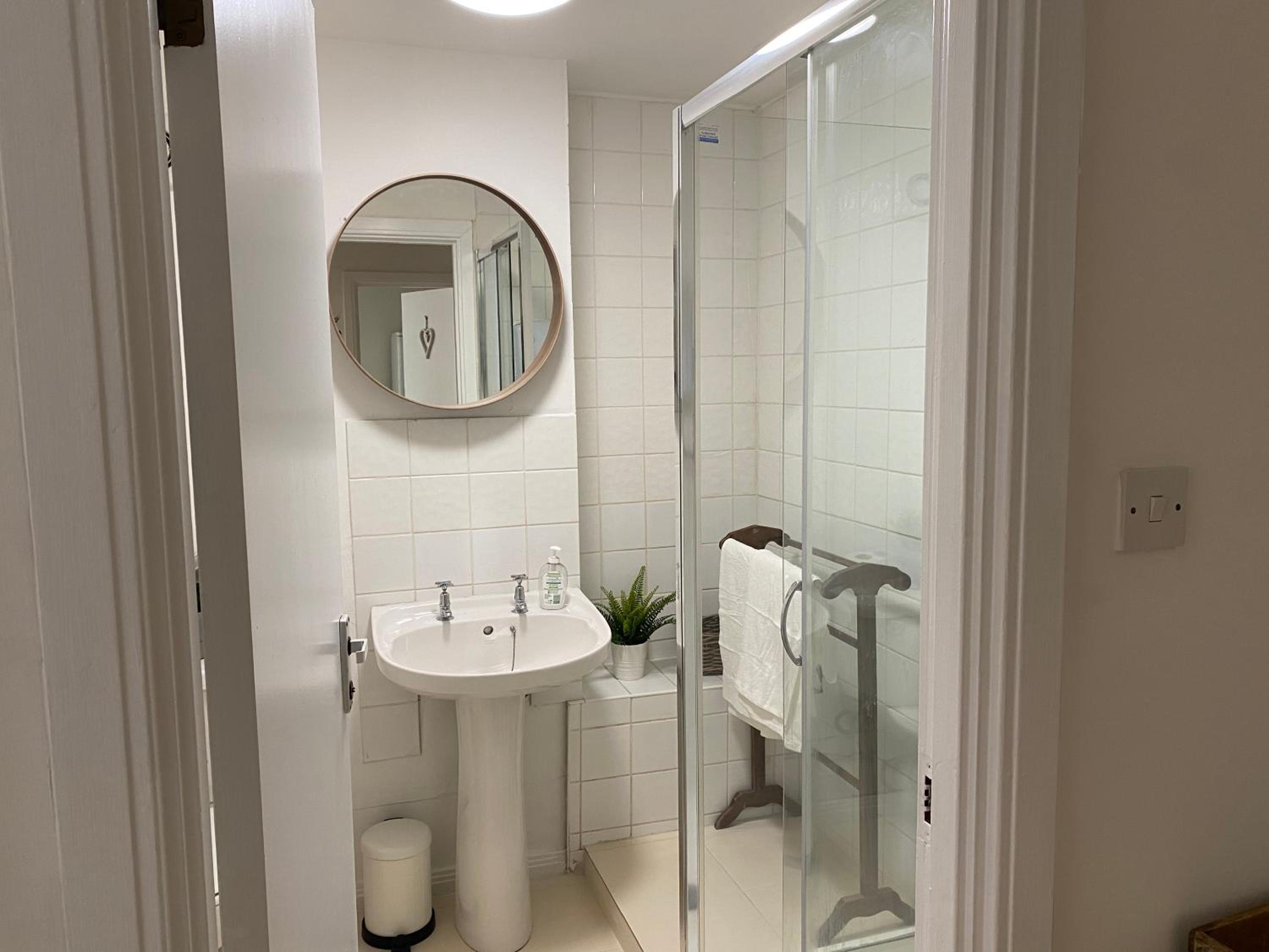 Lovely 1-Bed Apartment in Glasgow Merchant City view 5