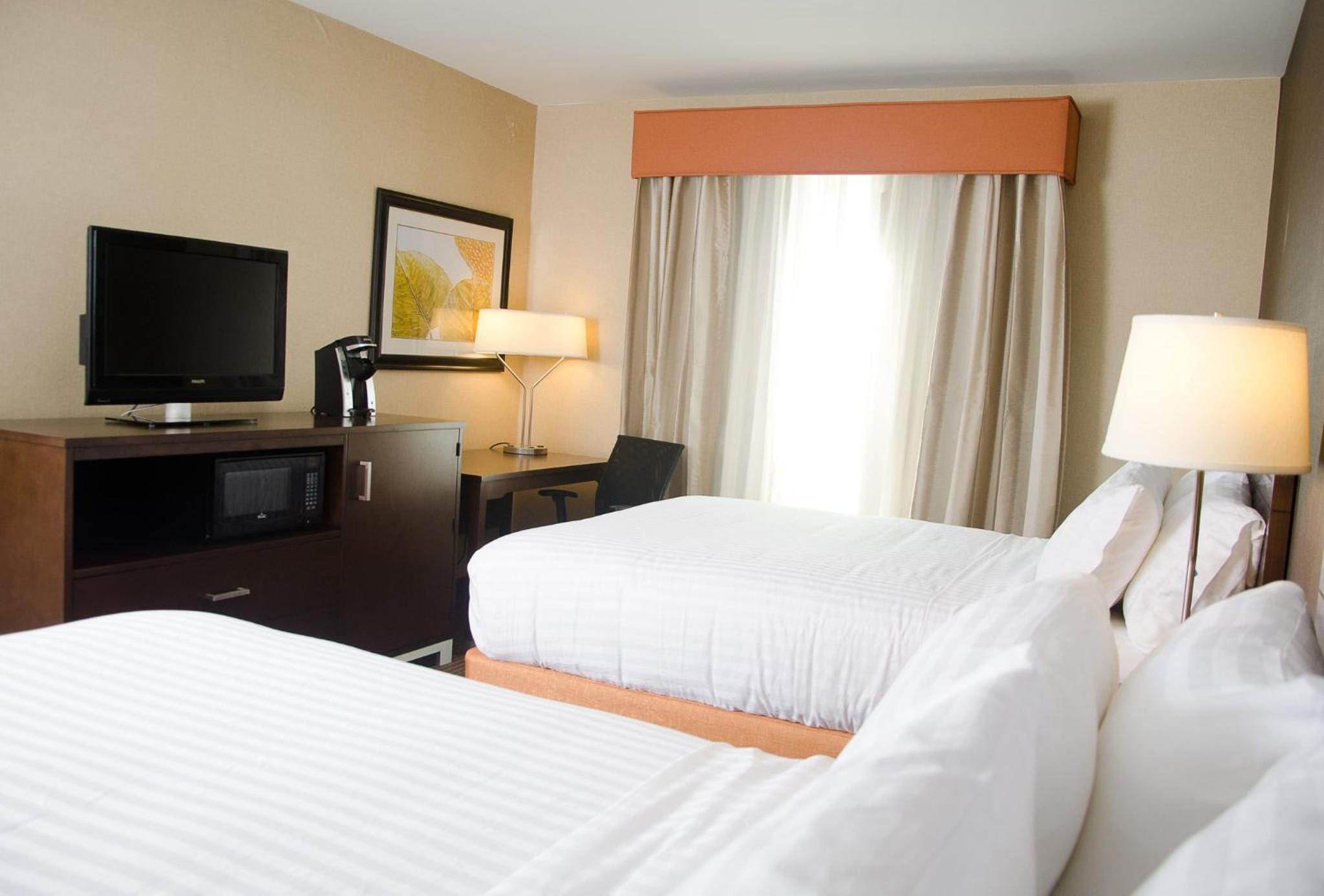 Watertown Vacations - Holiday Inn Express Hotel  Suites Watertown - Thousand Islands, an IHG Hotel - Property Image 13